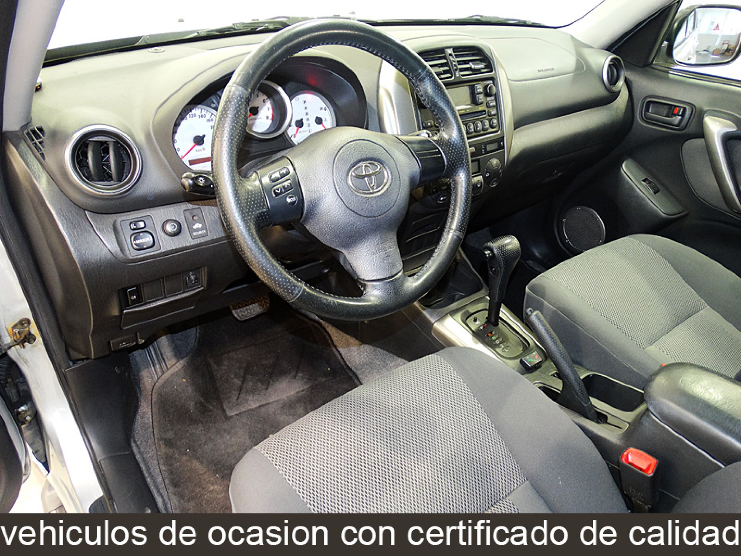 Foto Toyota RAV-4 9