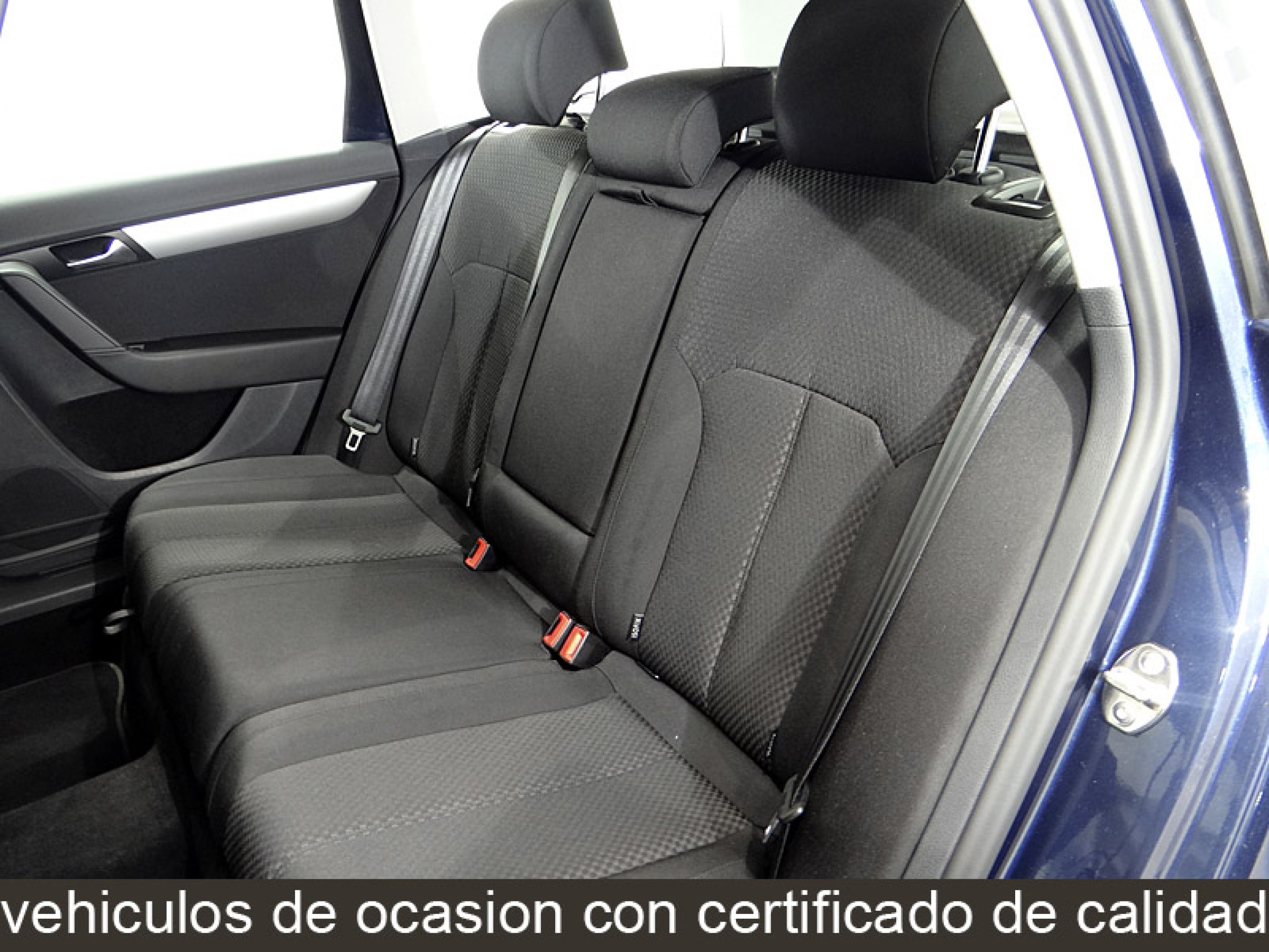 Foto Volkswagen Passat 27