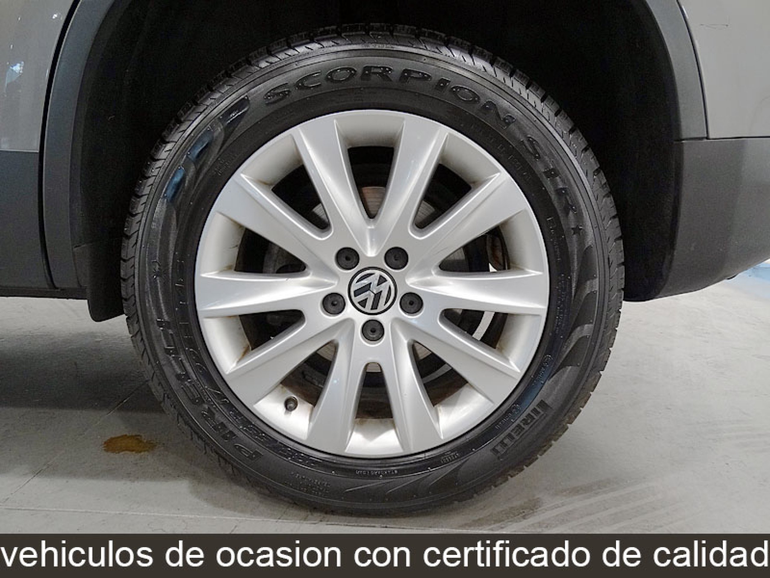 Foto Volkswagen Tiguan 16