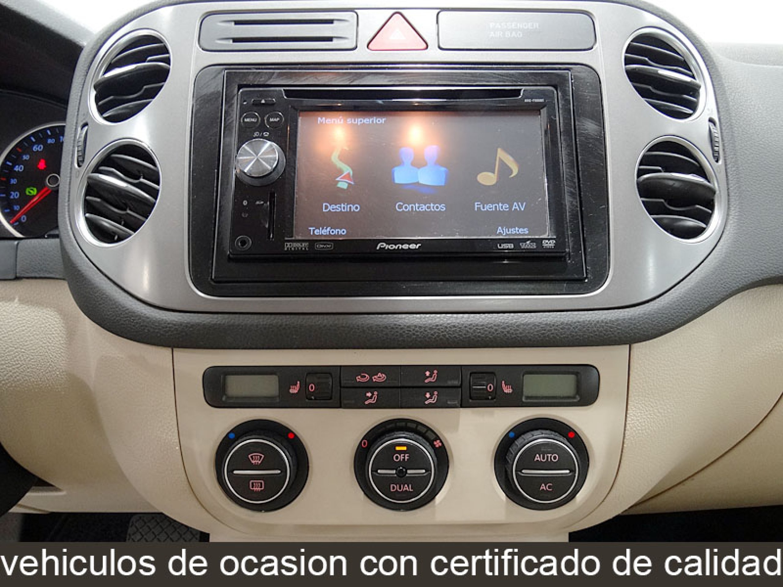 Foto Volkswagen Tiguan 30