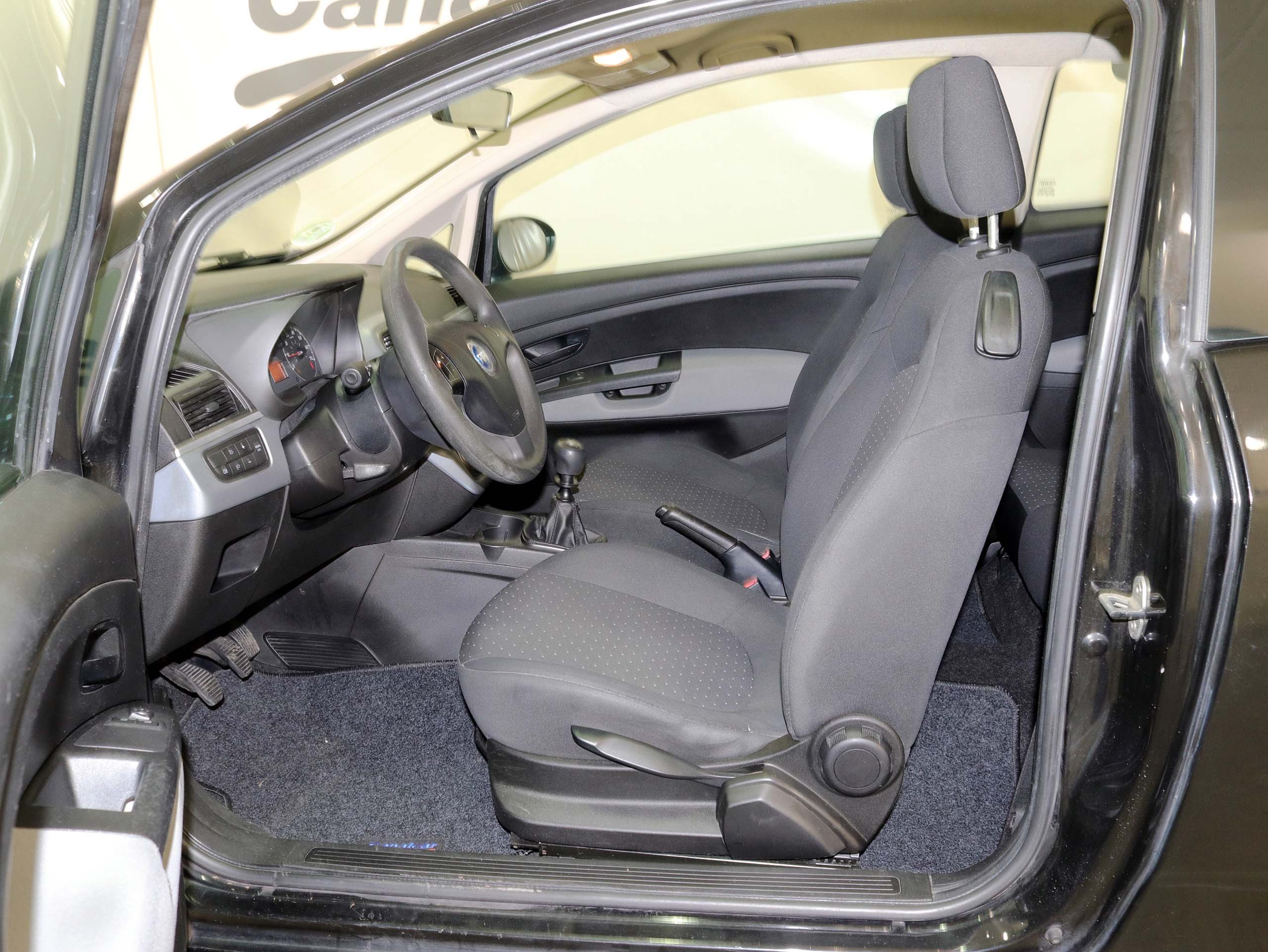 Foto Fiat Punto 11