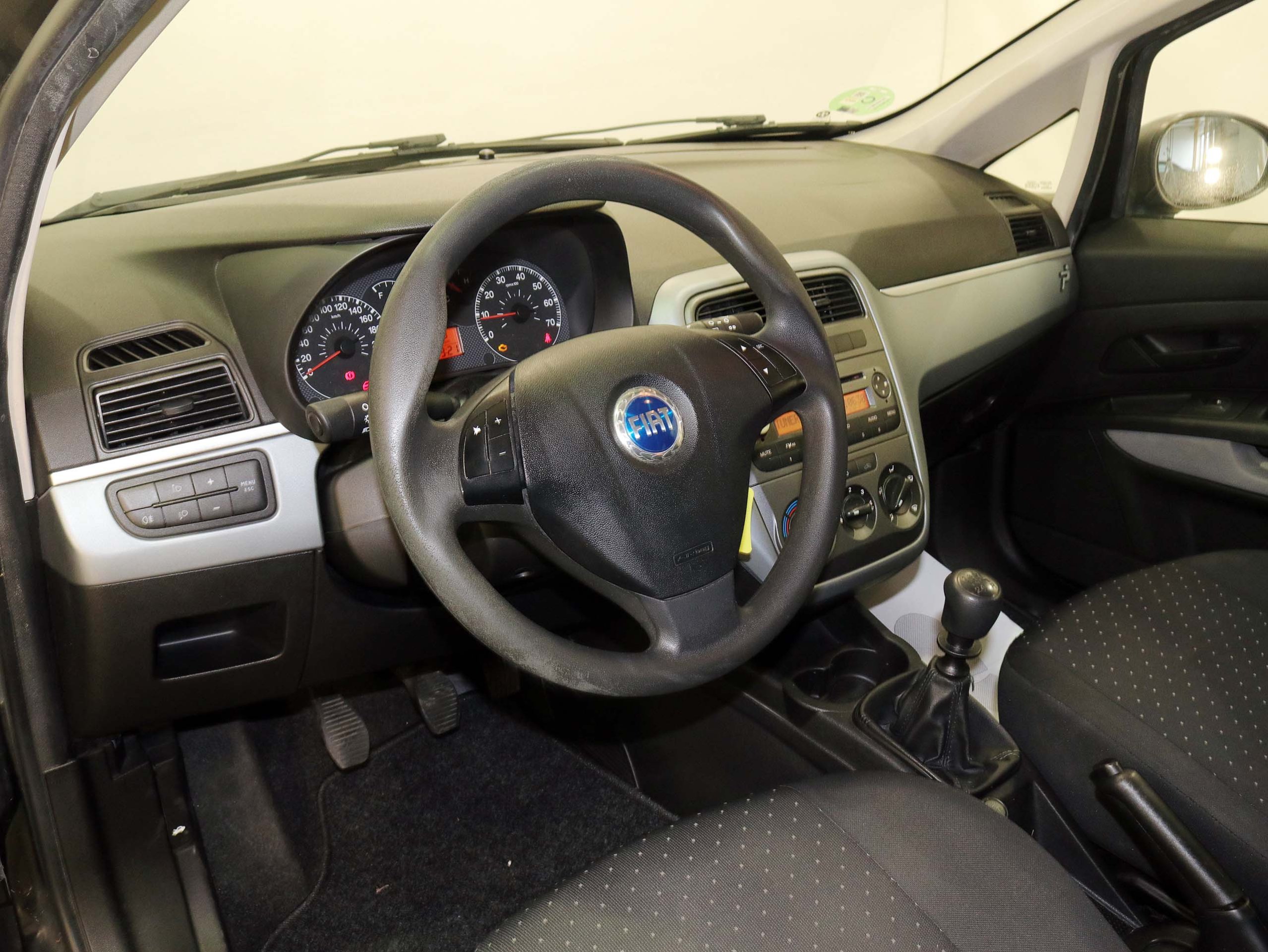 Foto Fiat Punto 14