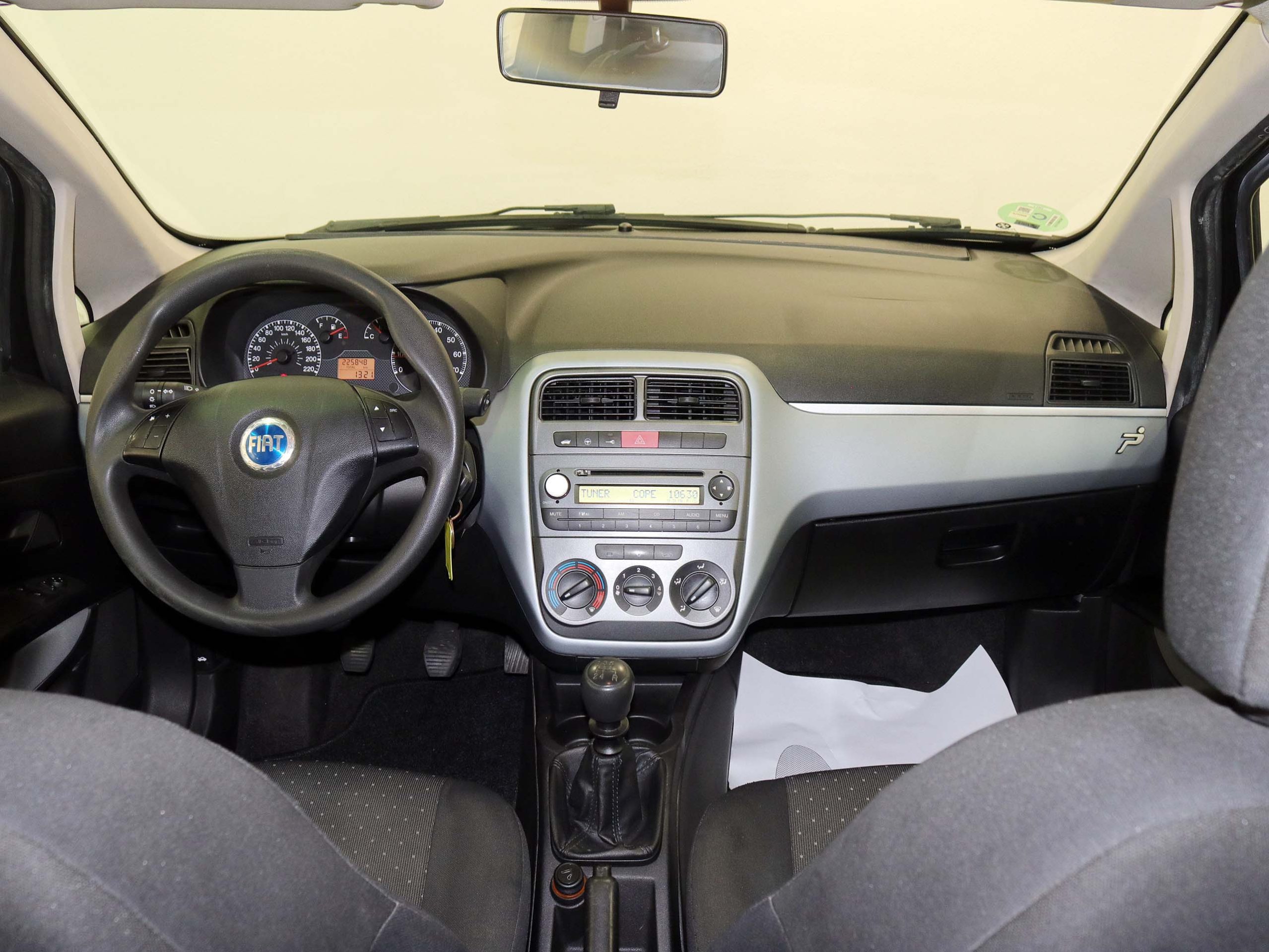 Foto Fiat Punto 15