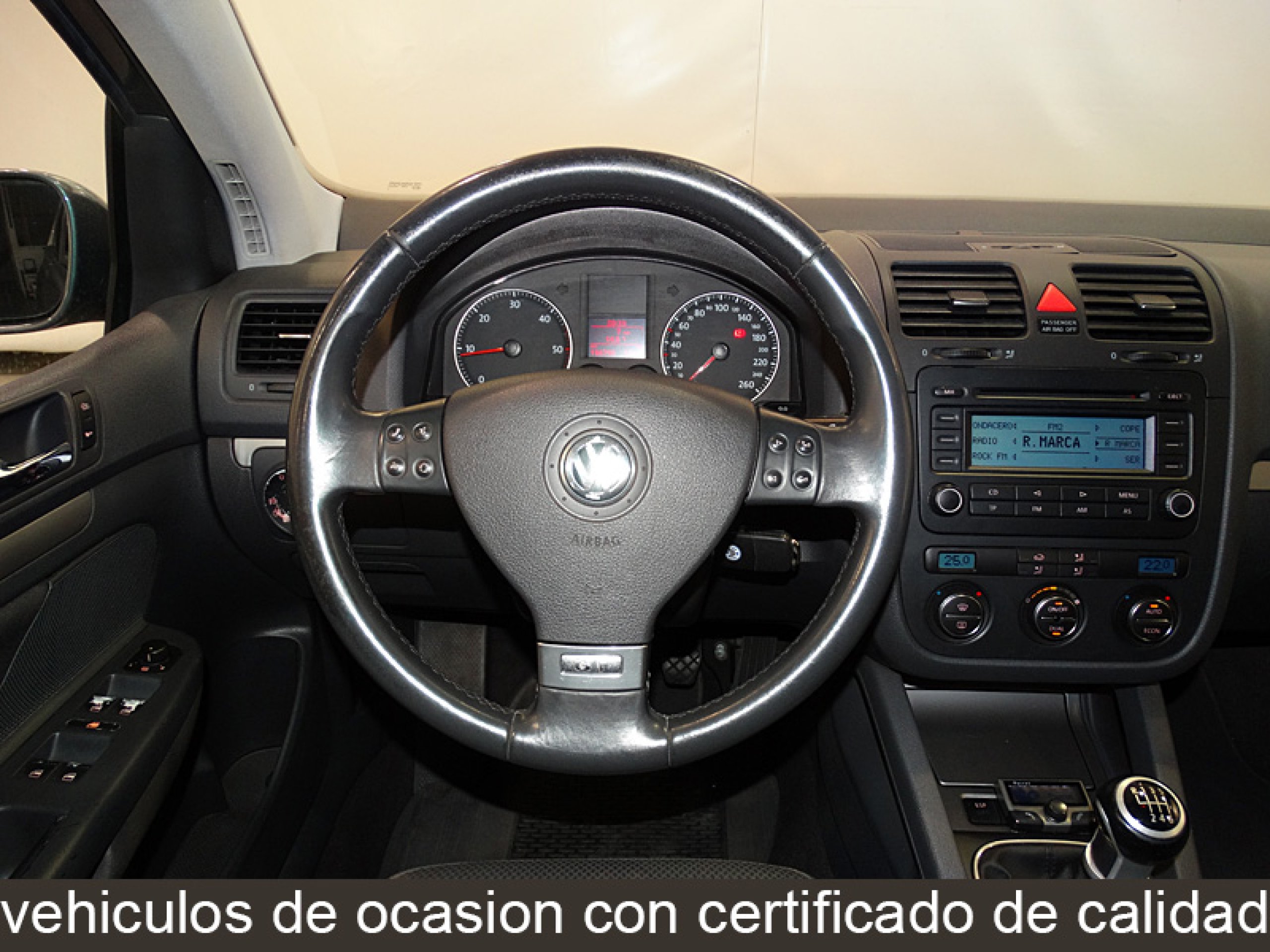 Foto Volkswagen Golf 17