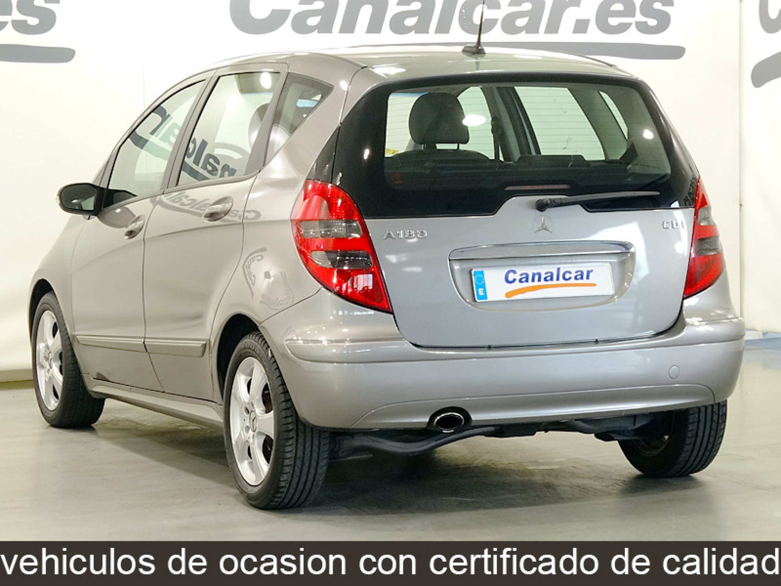 Foto Mercedes-Benz A 180 8