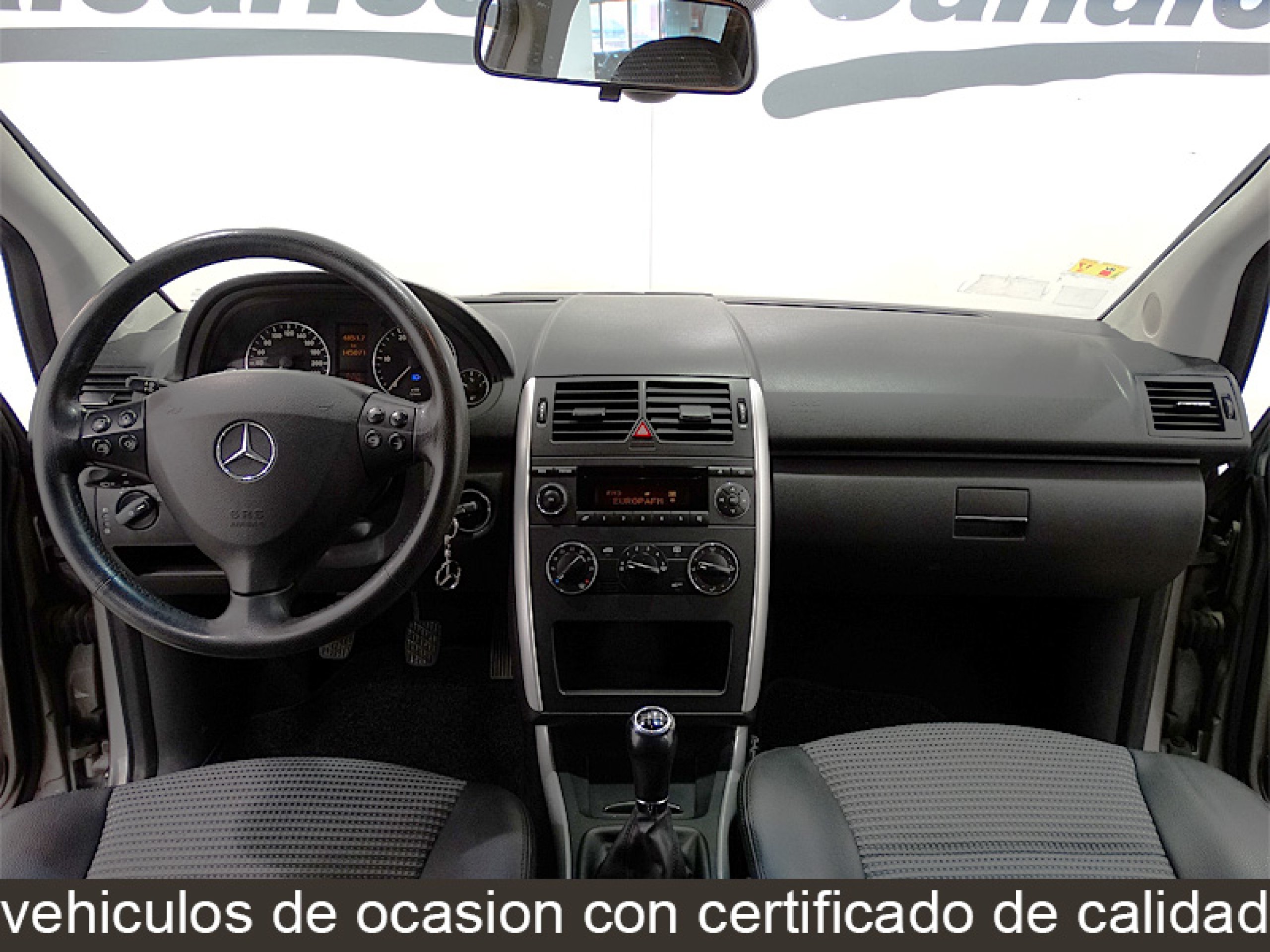 Foto Mercedes-Benz A 180 23