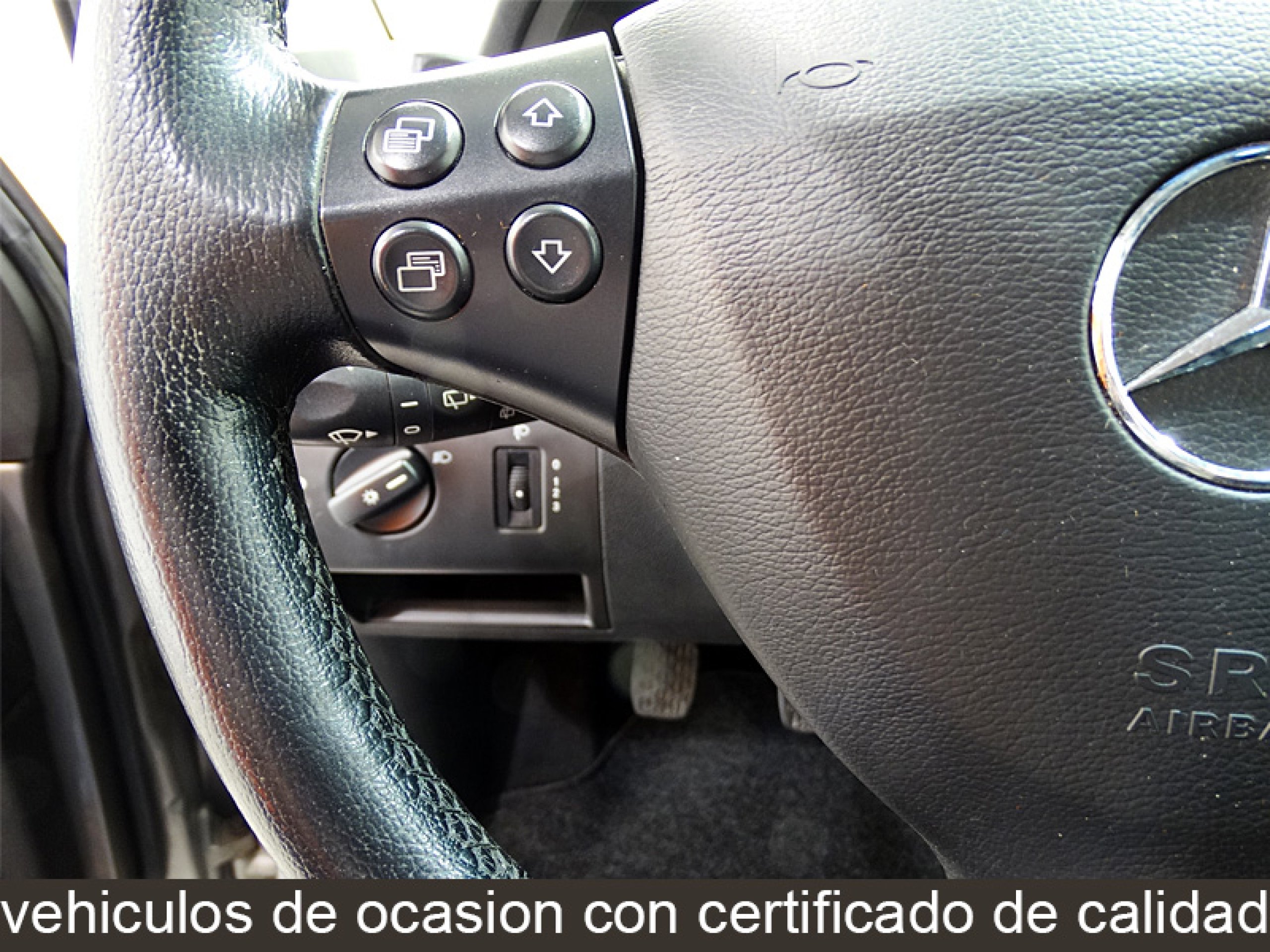 Foto Mercedes-Benz A 180 30