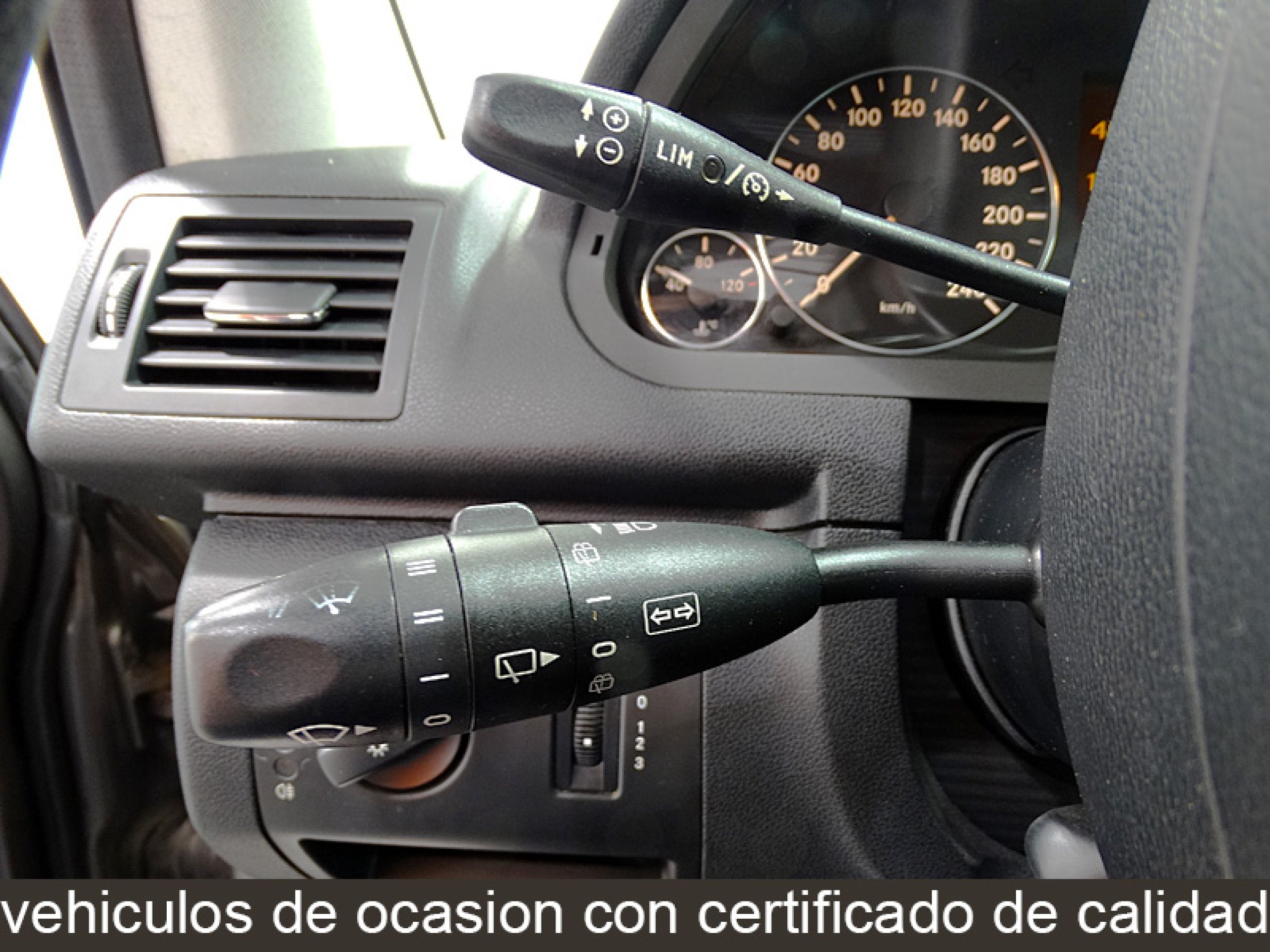 Foto Mercedes-Benz A 180 32