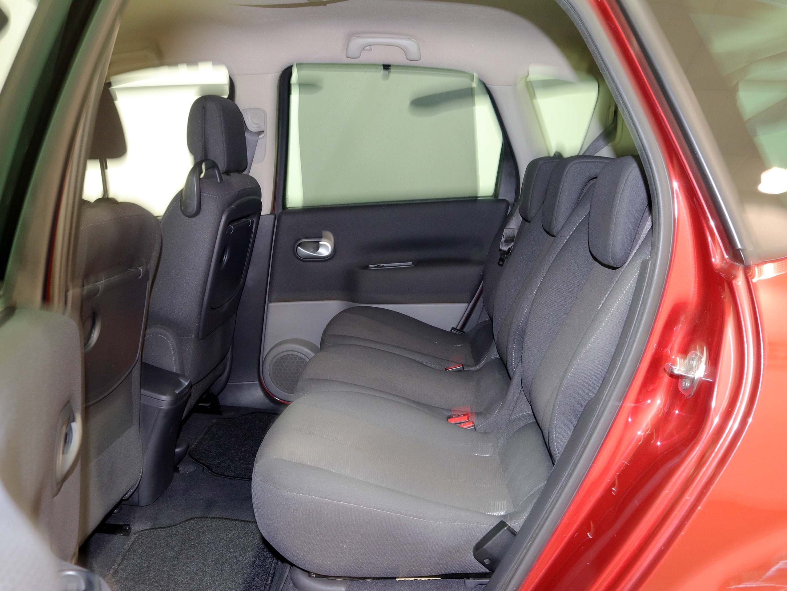 Foto Renault Scenic 16