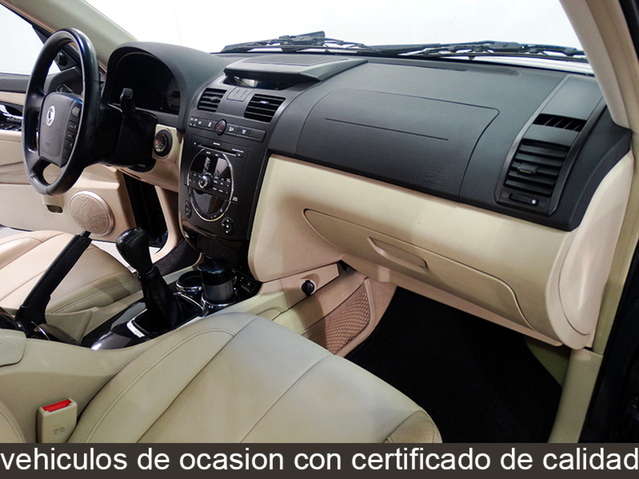 Foto Ssangyong Rexton 23