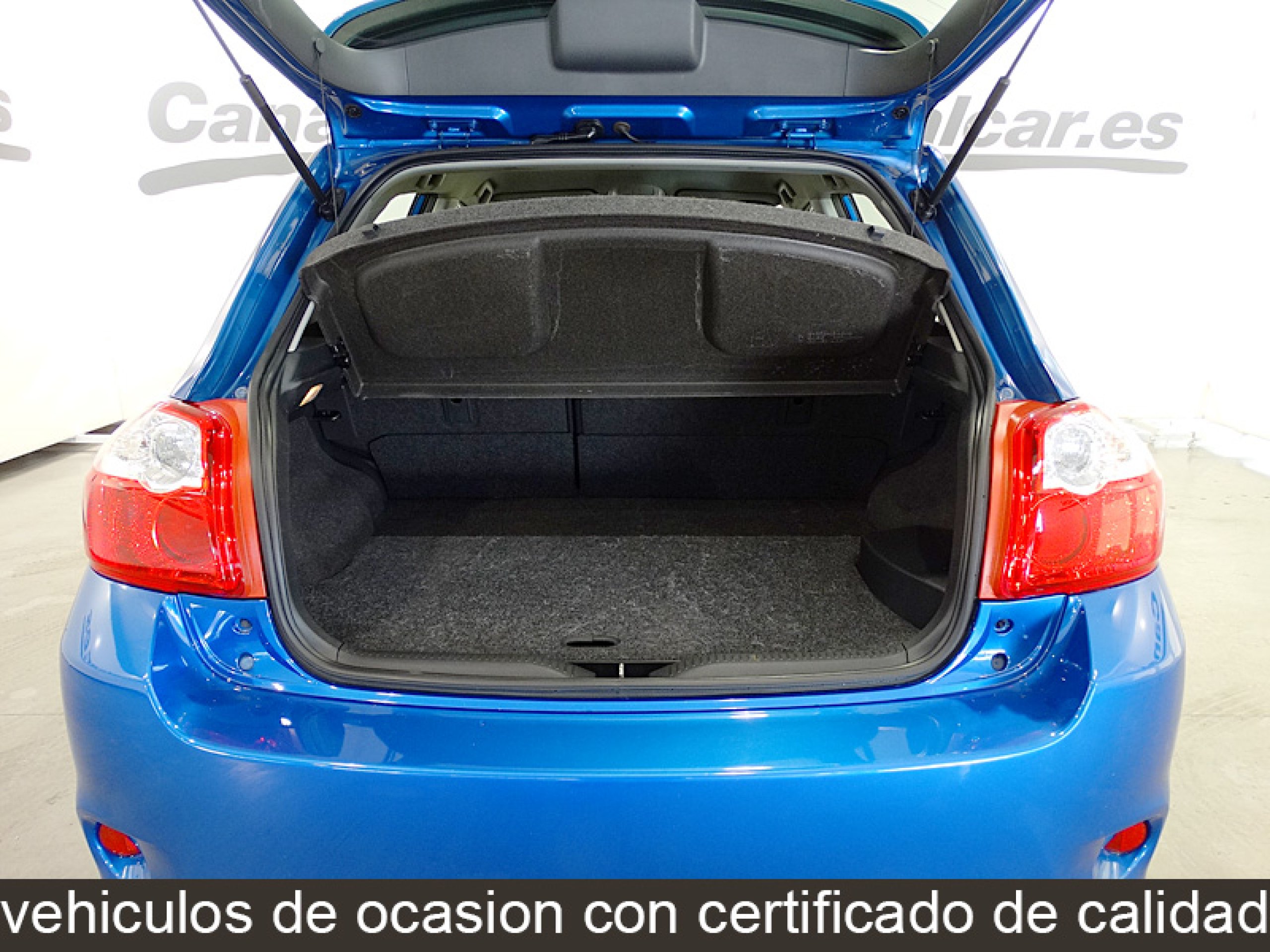 Foto Toyota Auris 16