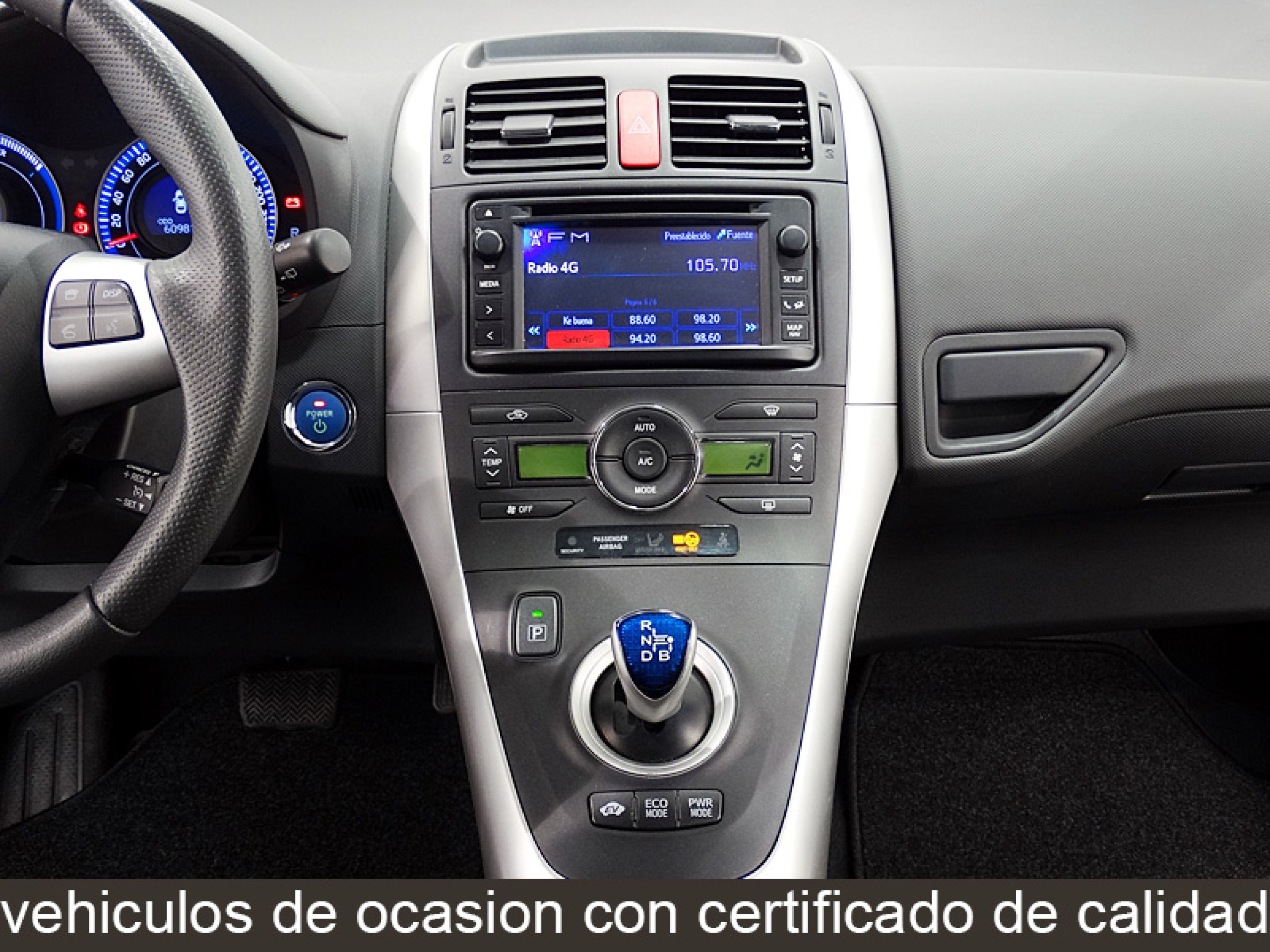 Foto Toyota Auris 27