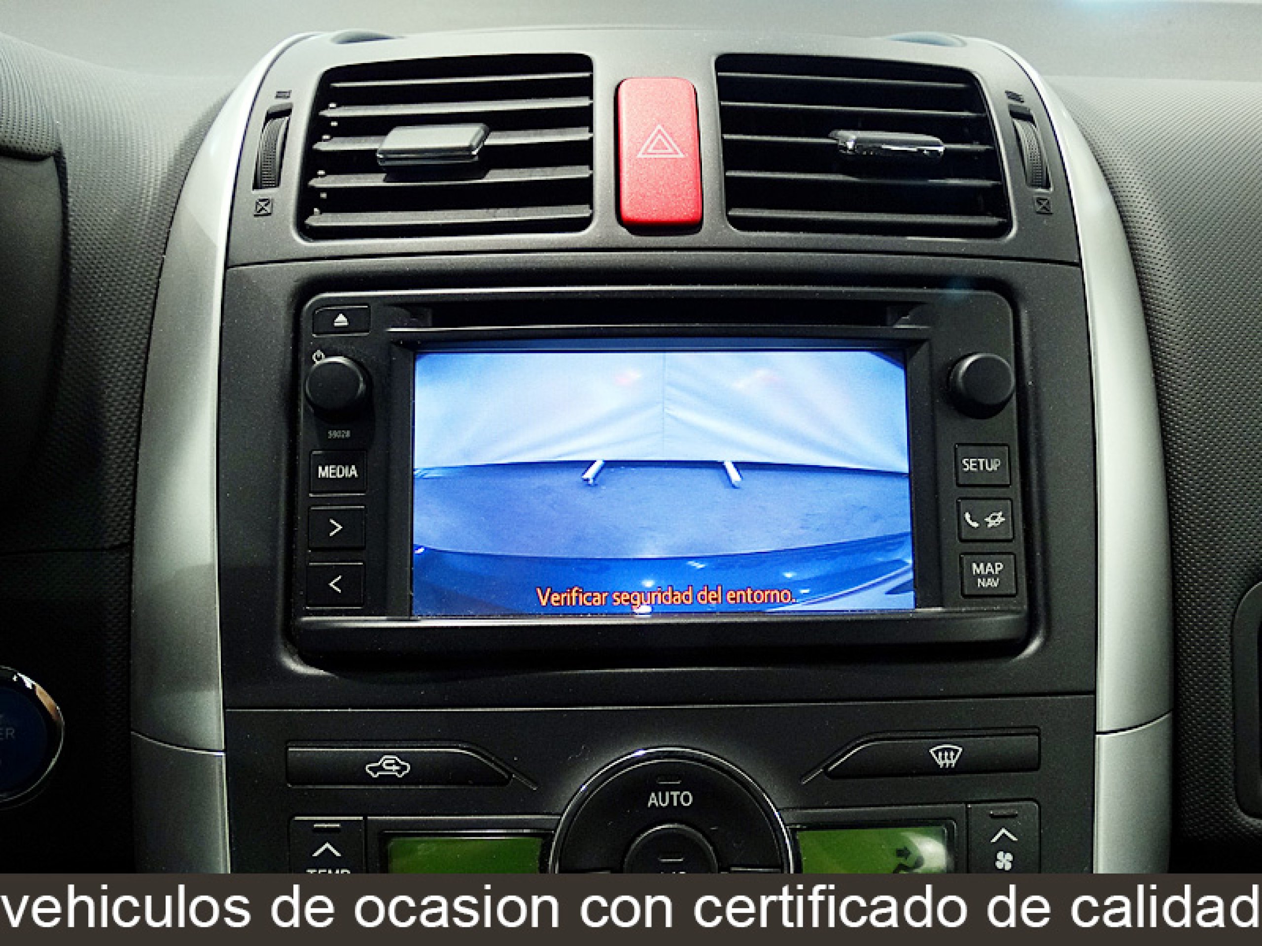Foto Toyota Auris 37