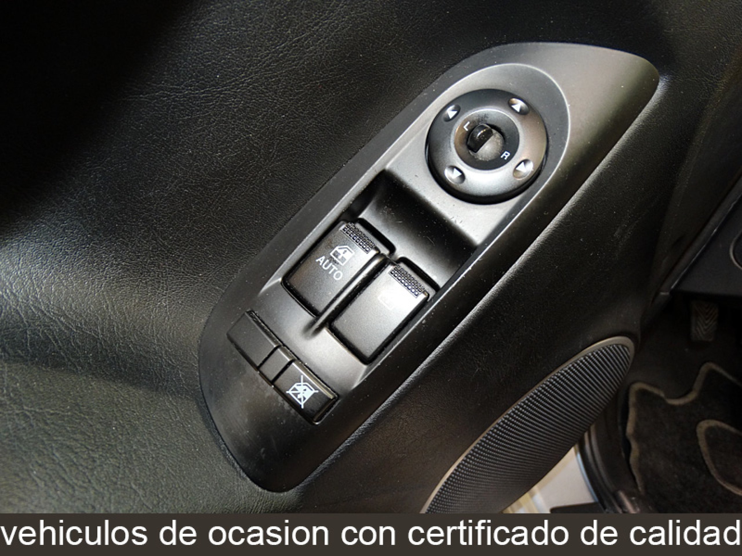 Foto Hyundai Coupe 16 Foto Hyundai Coupe 16