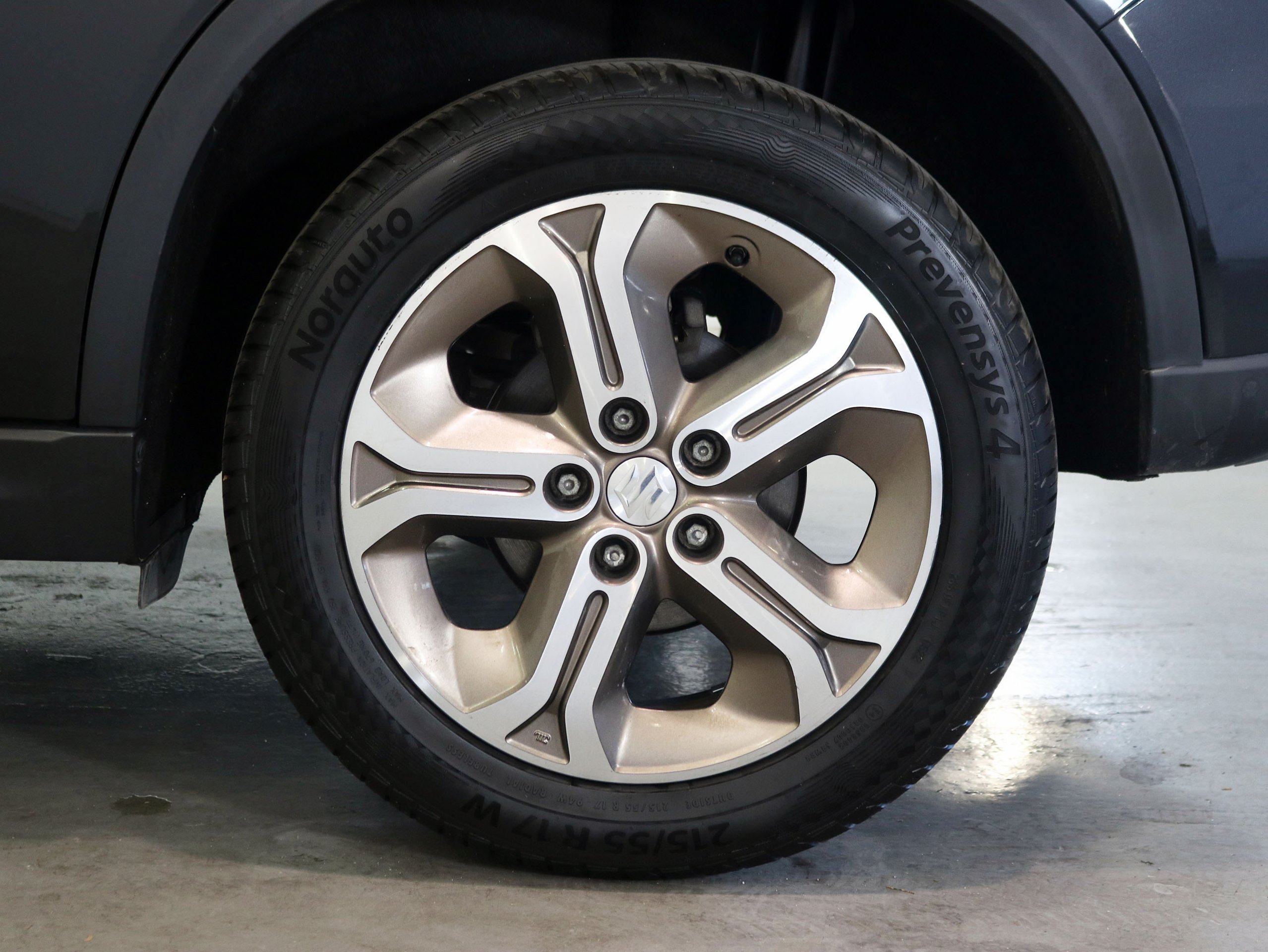 Foto Suzuki Vitara 33