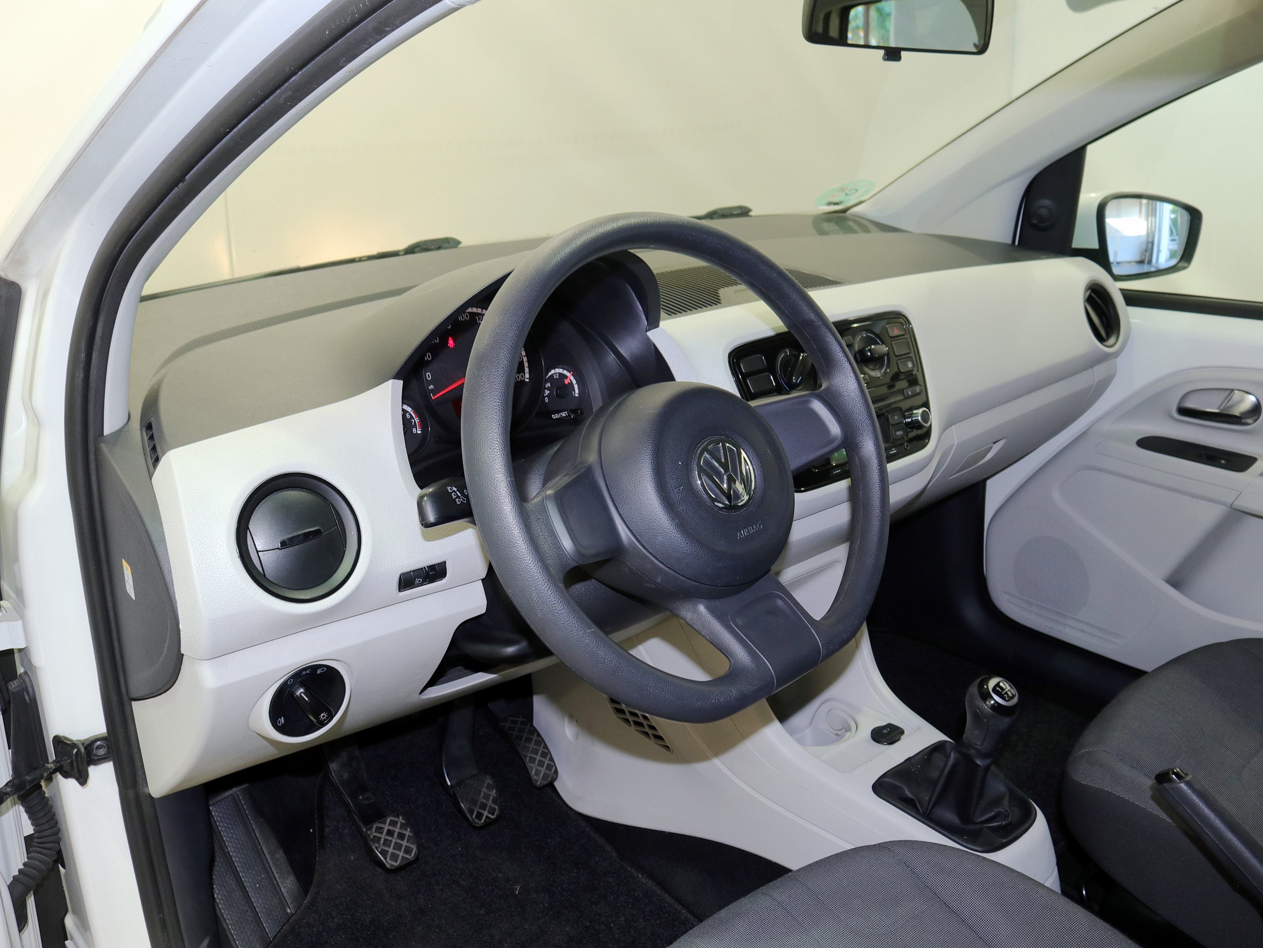 Foto Volkswagen up! 19