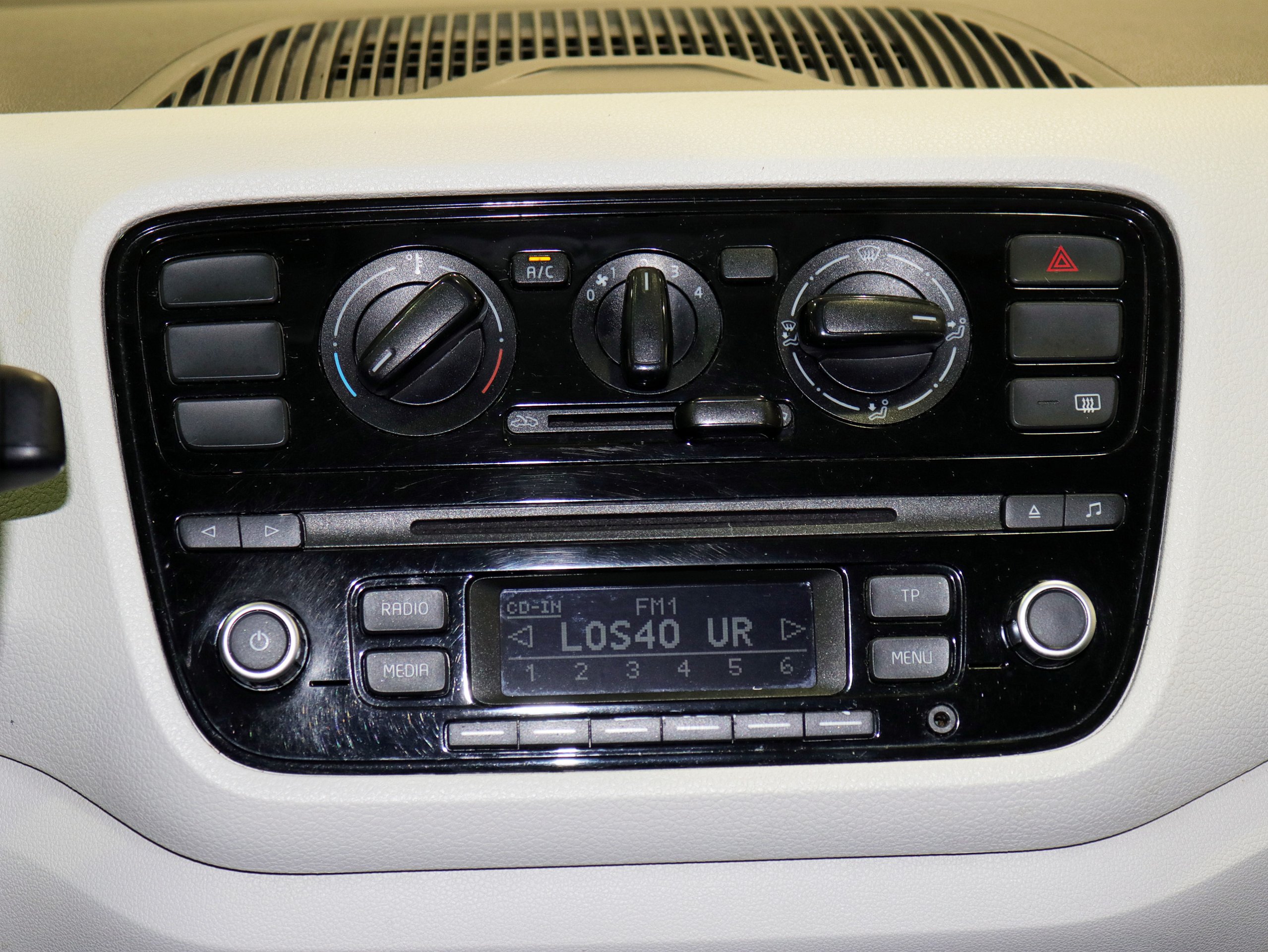 Foto Volkswagen up! 23