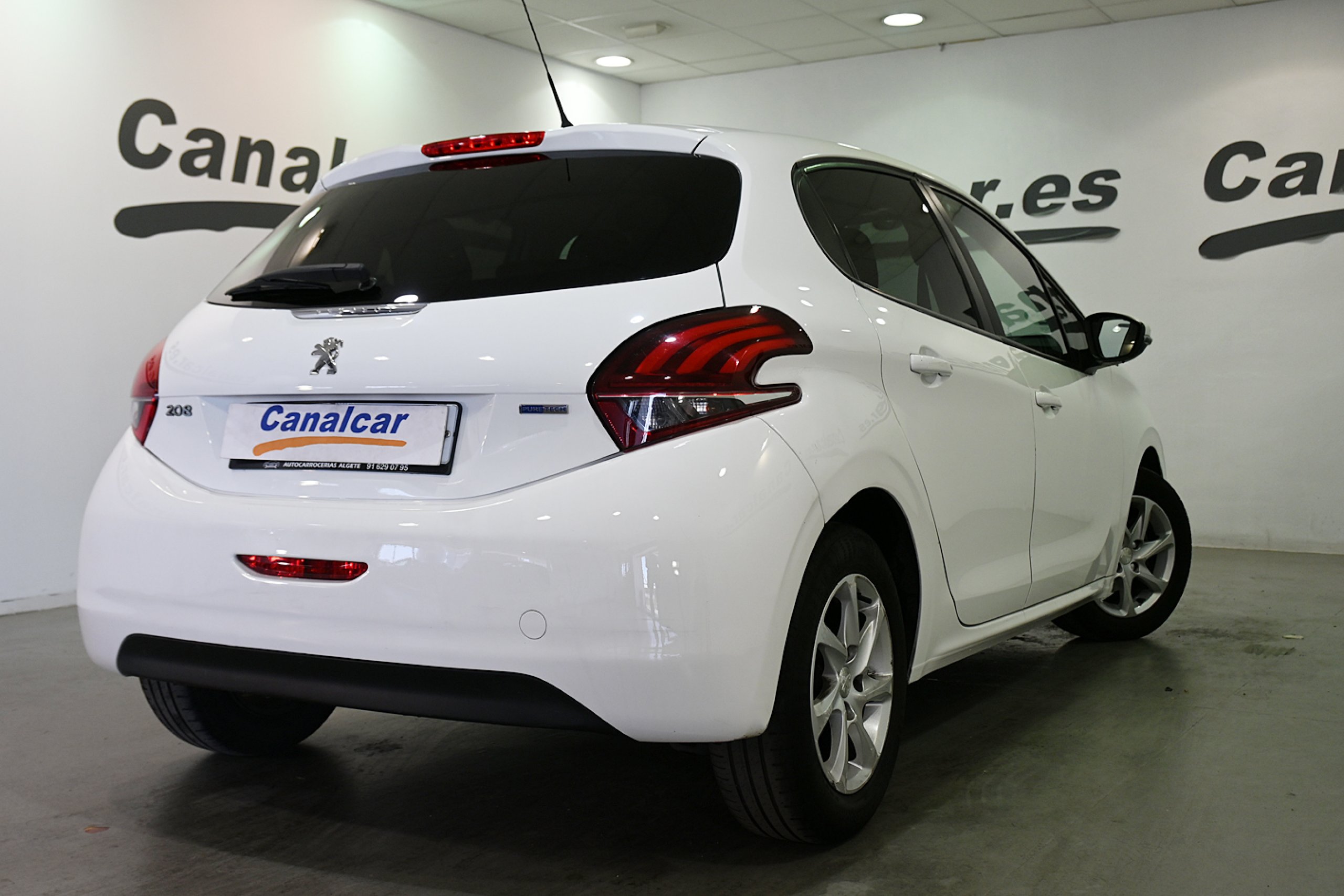 Foto Peugeot 208 5
