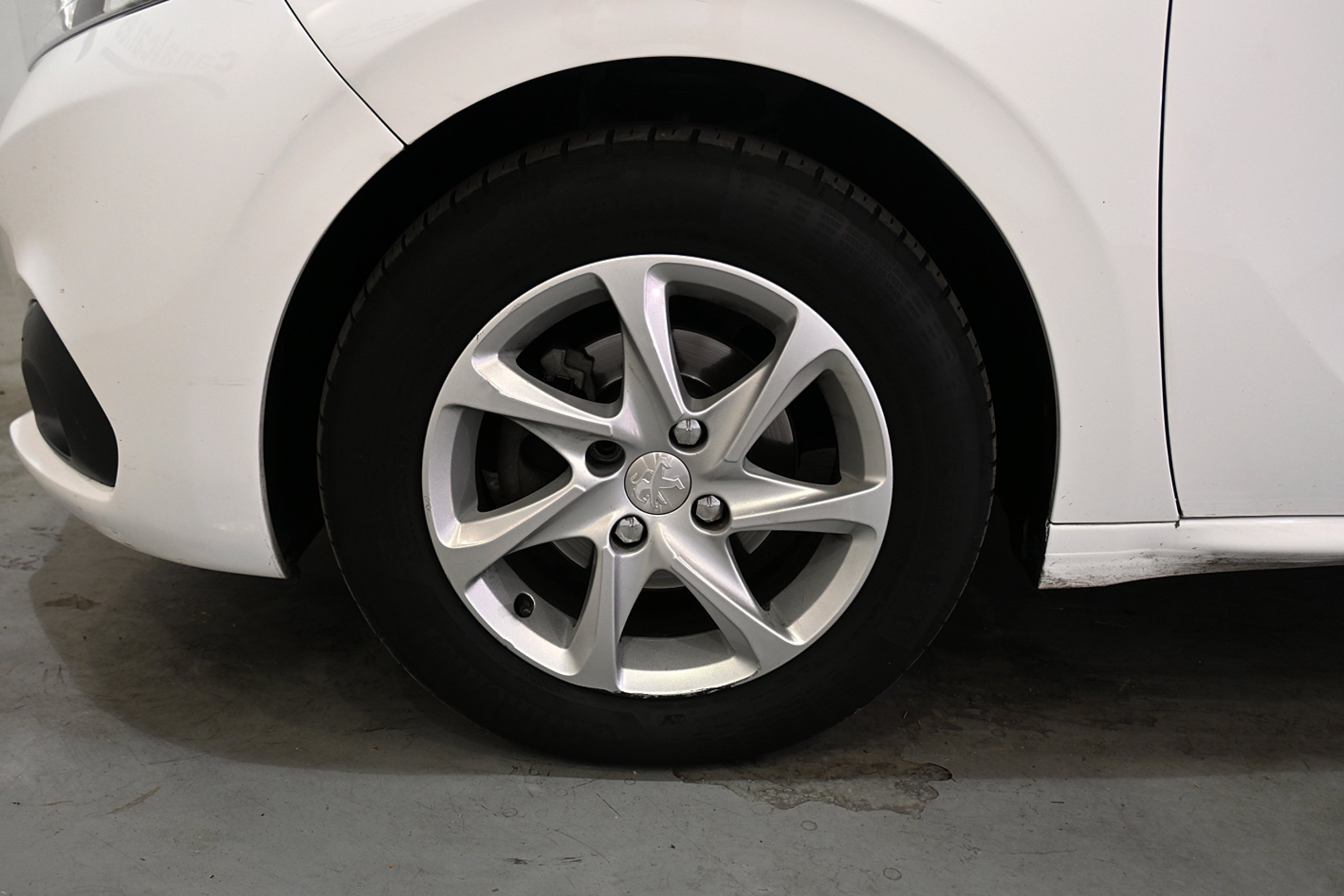 Foto Peugeot 208 24
