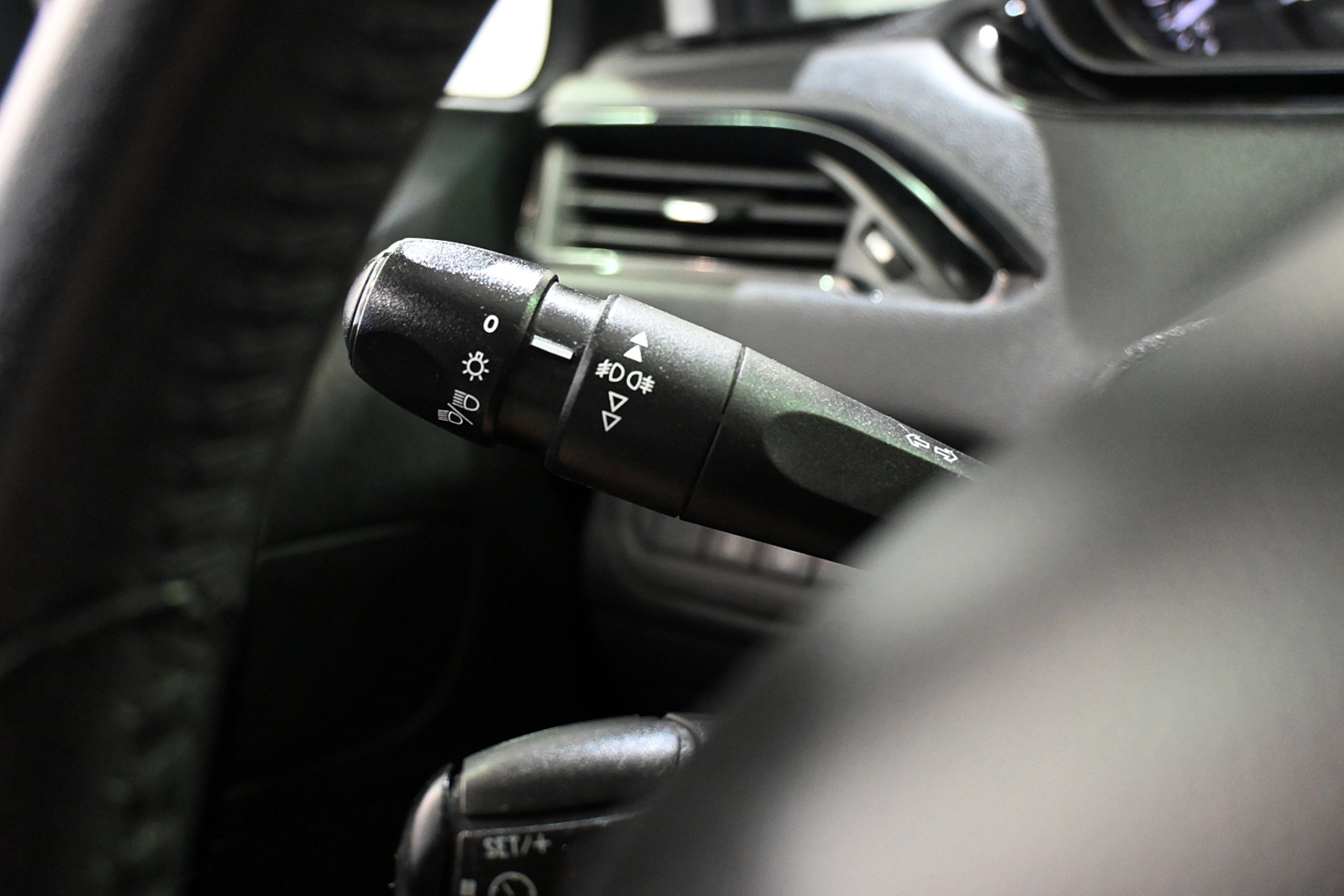 Foto Peugeot 208 19