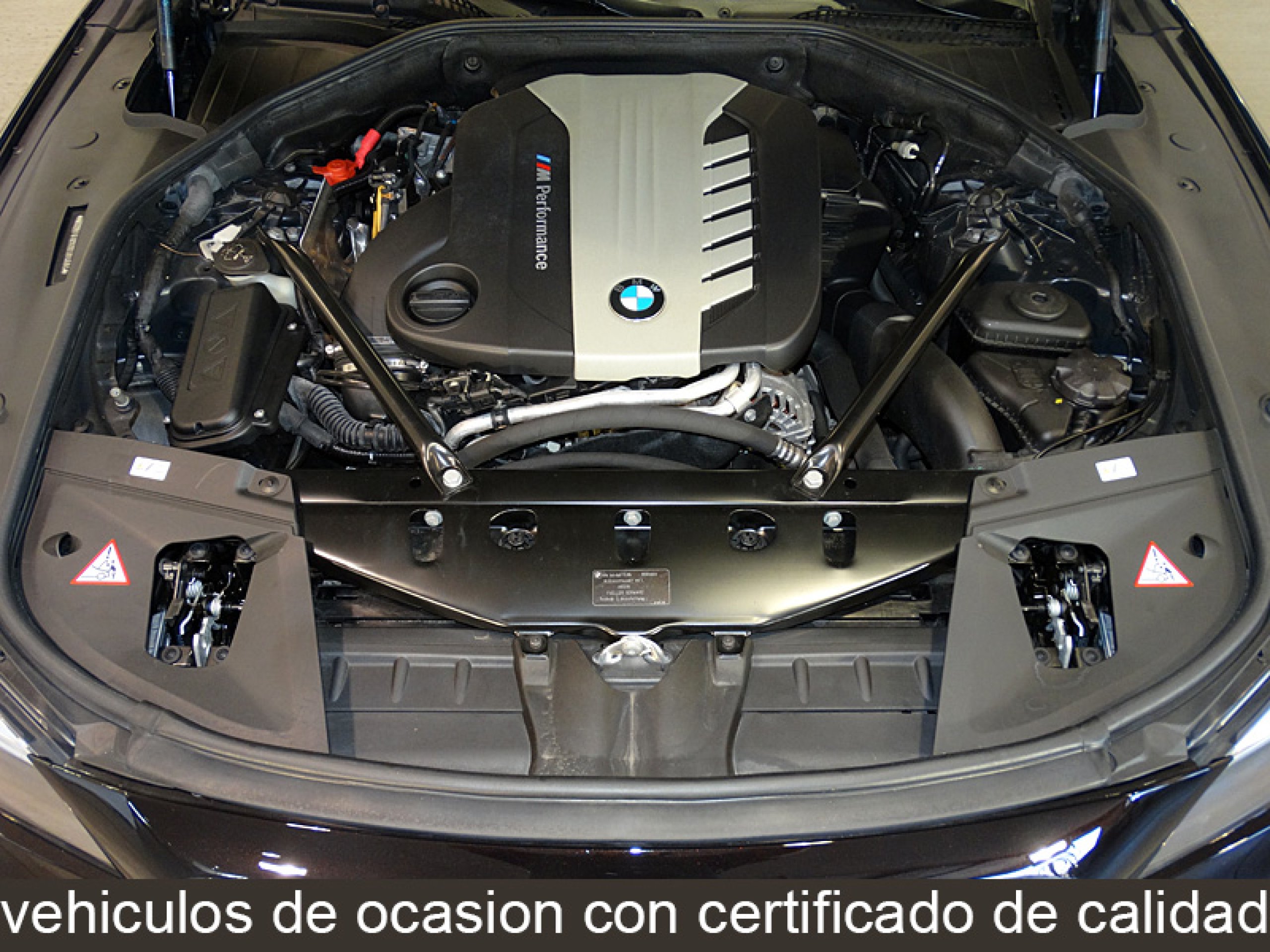 Foto Bmw 750 9