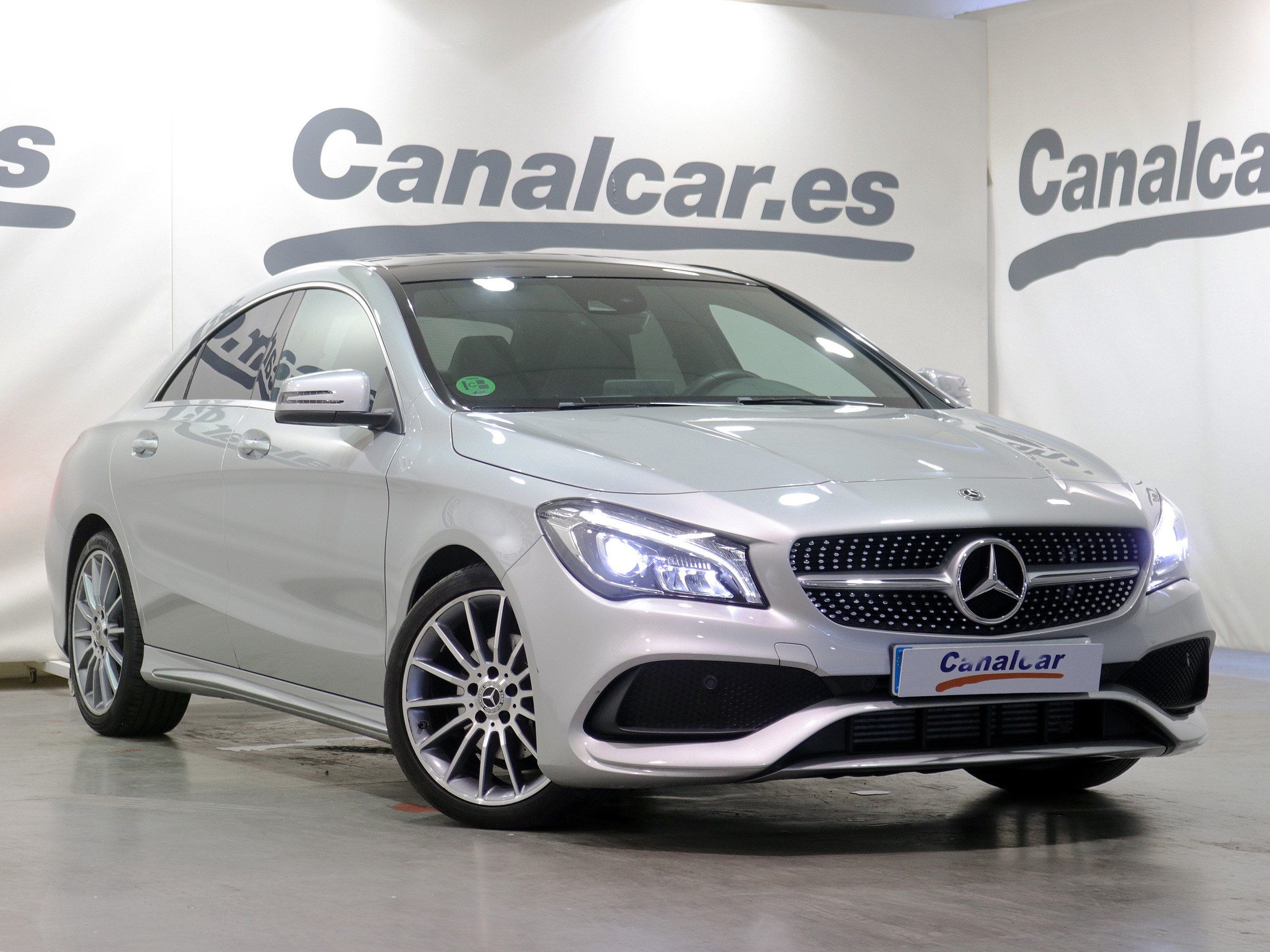 Foto Mercedes-Benz CLA 180 5
