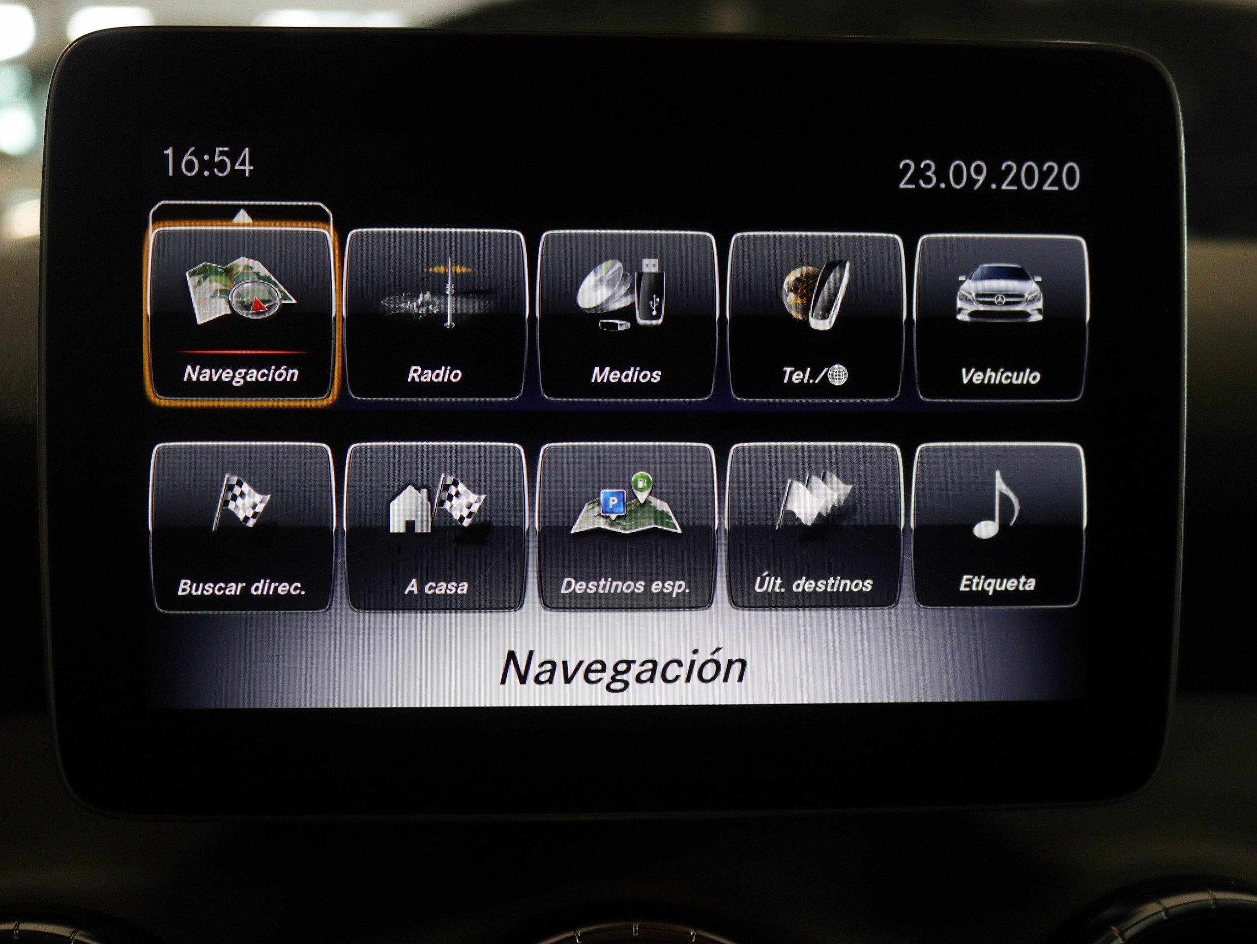 Foto Mercedes-Benz CLA 180 18