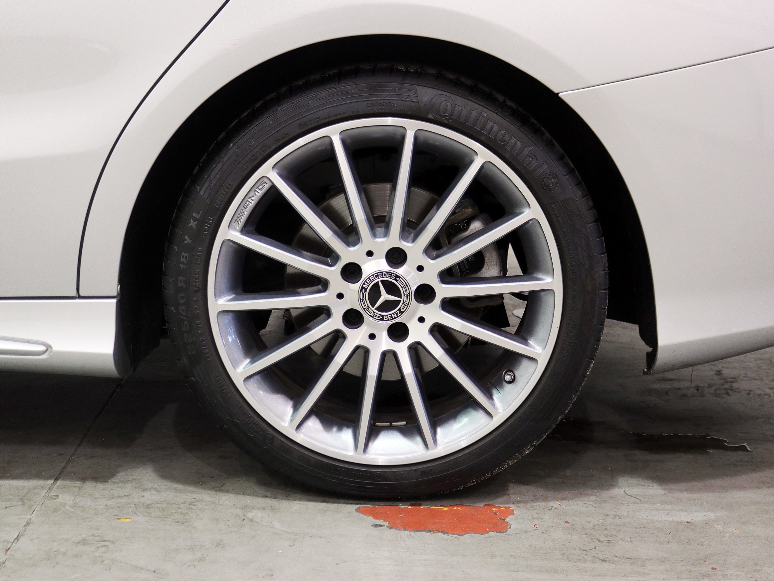 Foto Mercedes-Benz CLA 180 46