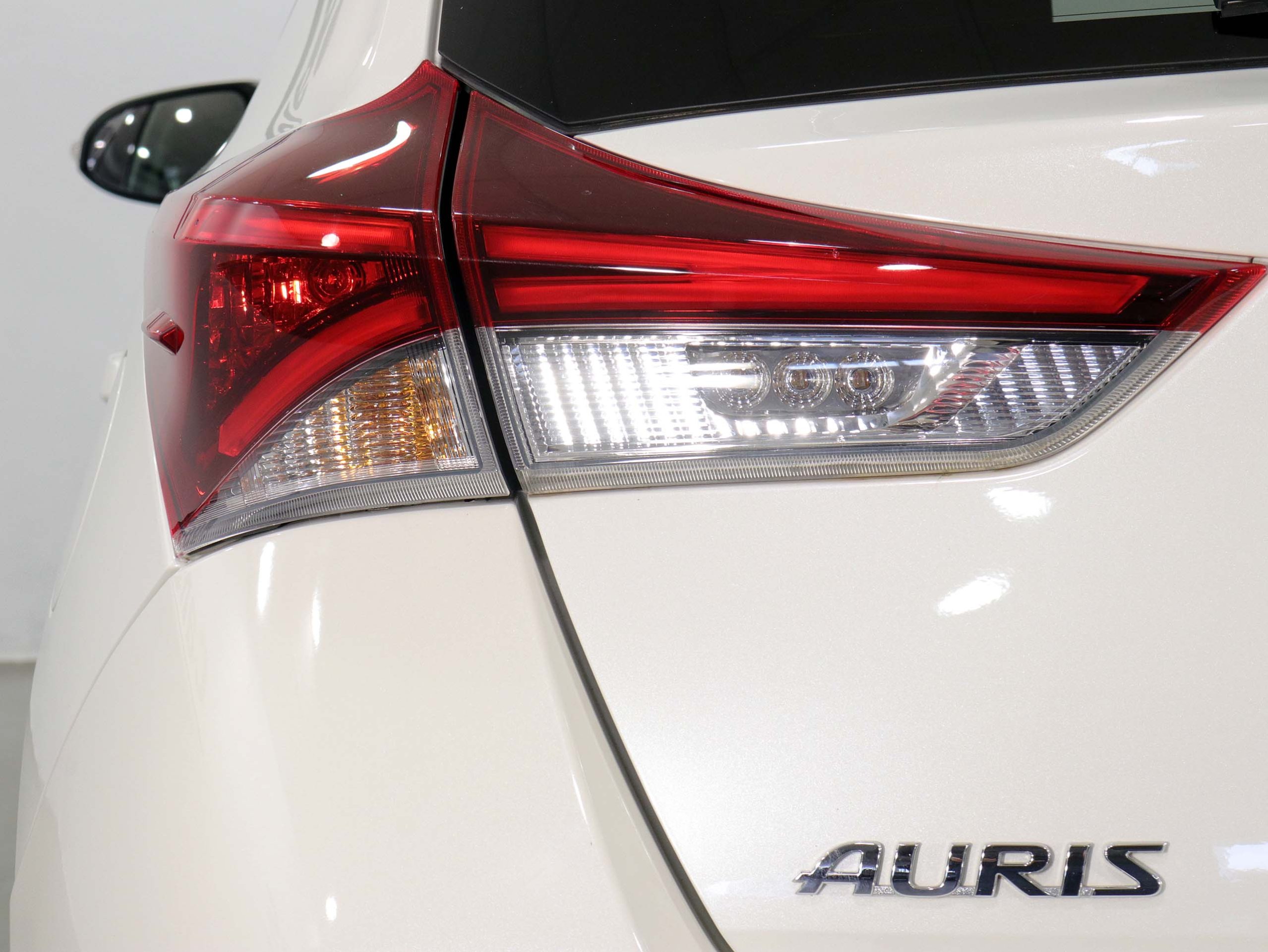 Foto Toyota Auris 11