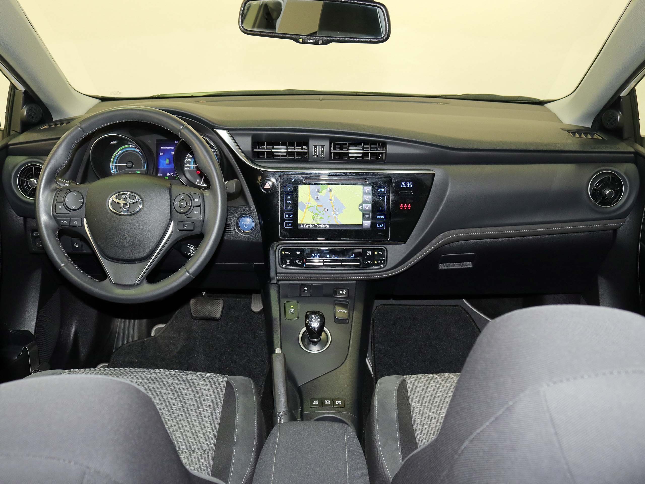 Foto Toyota Auris 25