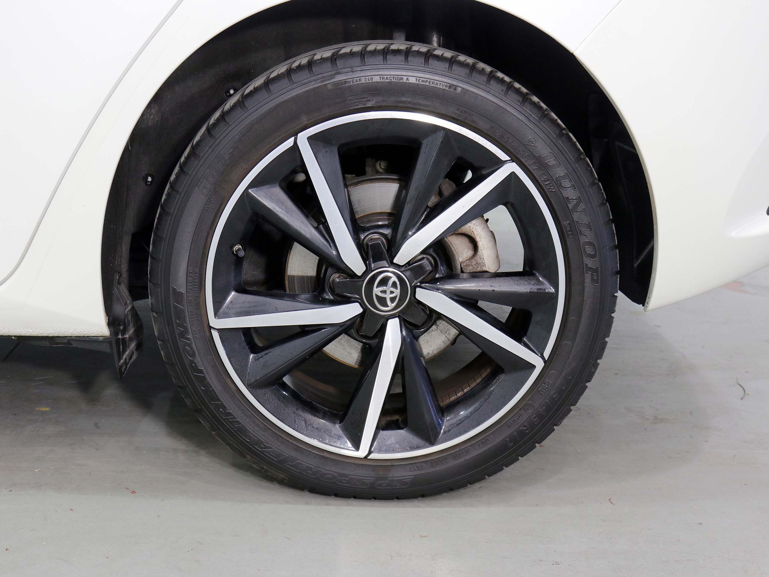 Foto Toyota Auris 41