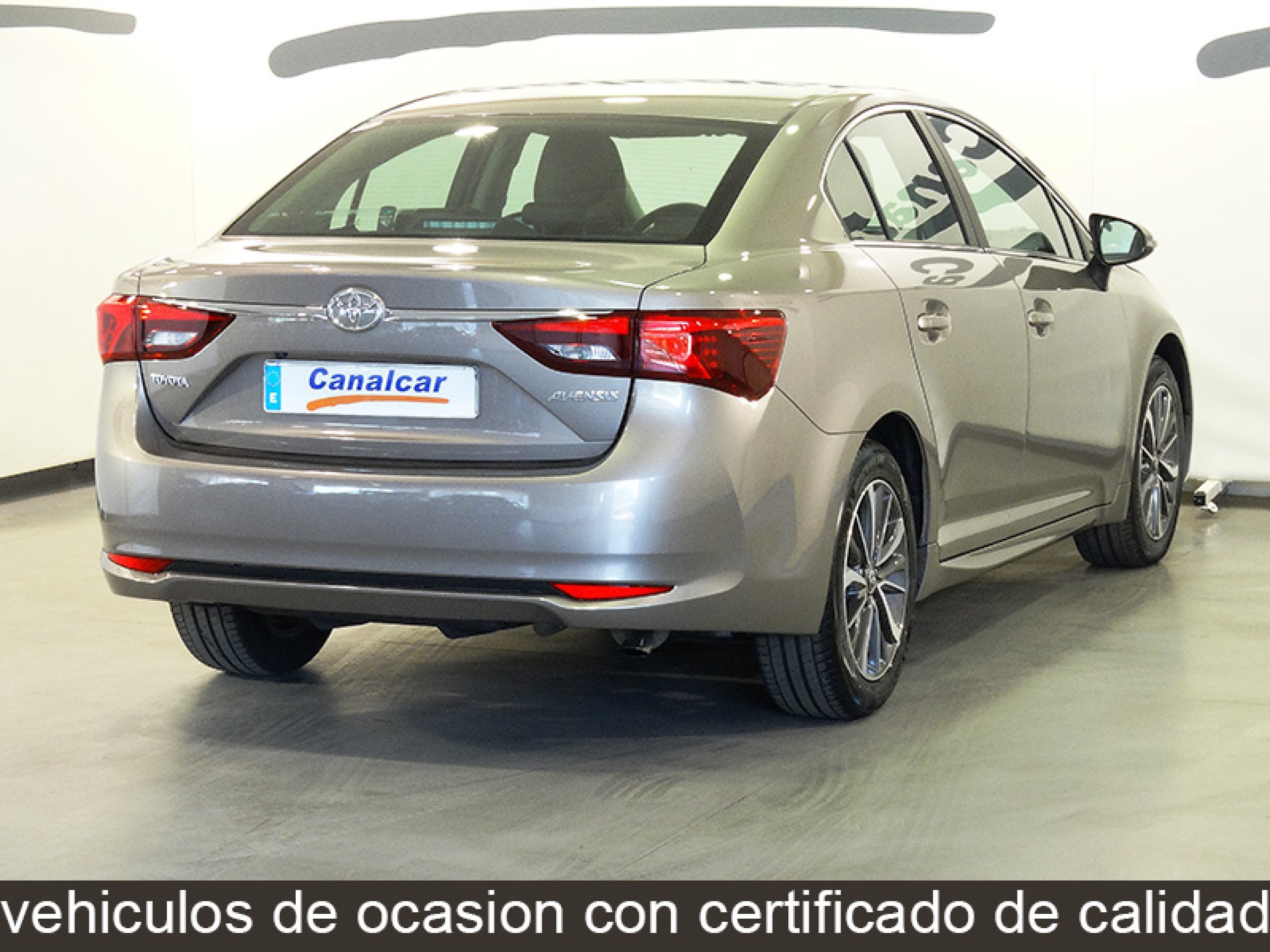Foto Toyota Avensis 6