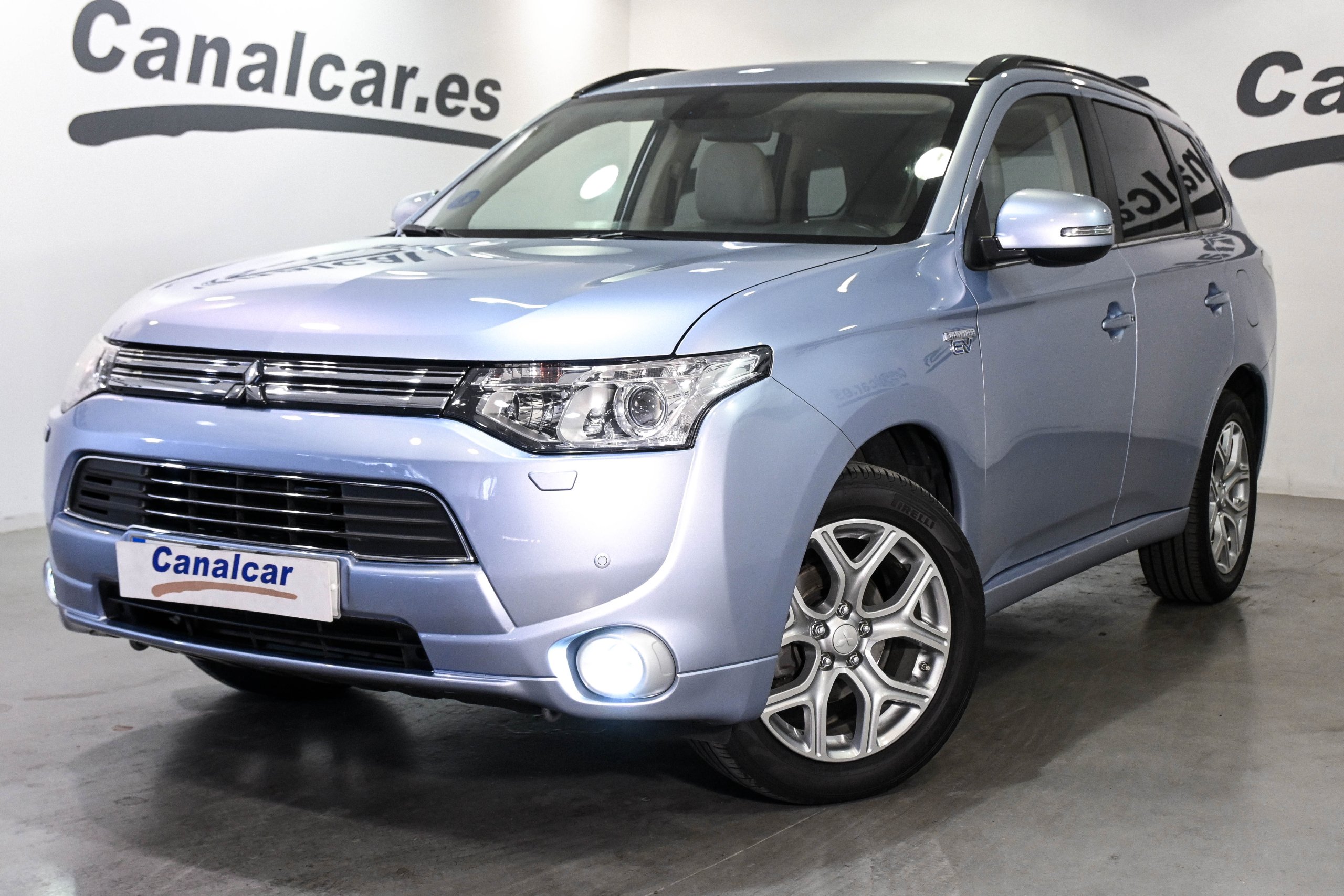 Foto Mitsubishi Outlander 1