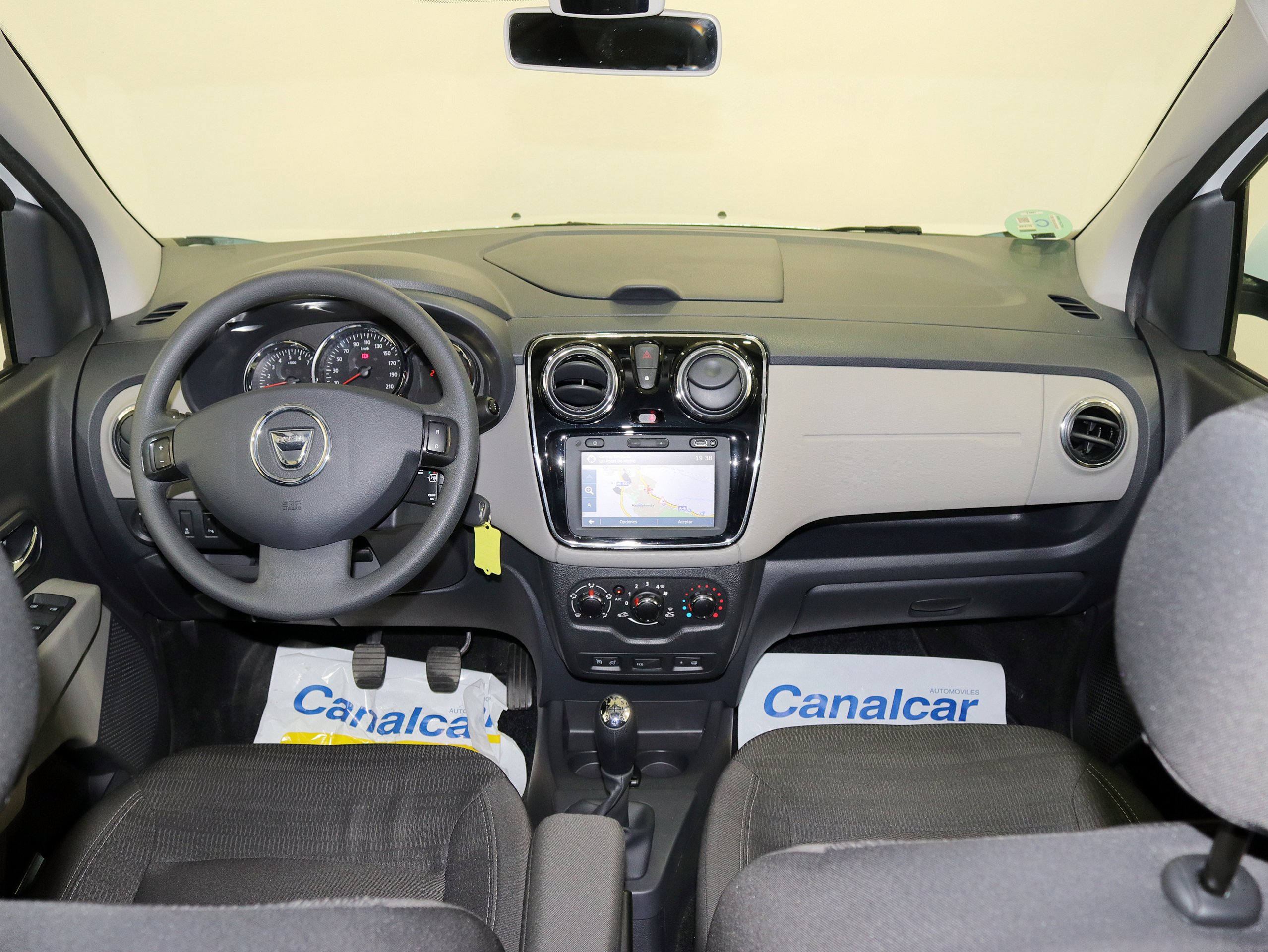 Foto Dacia Lodgy 25