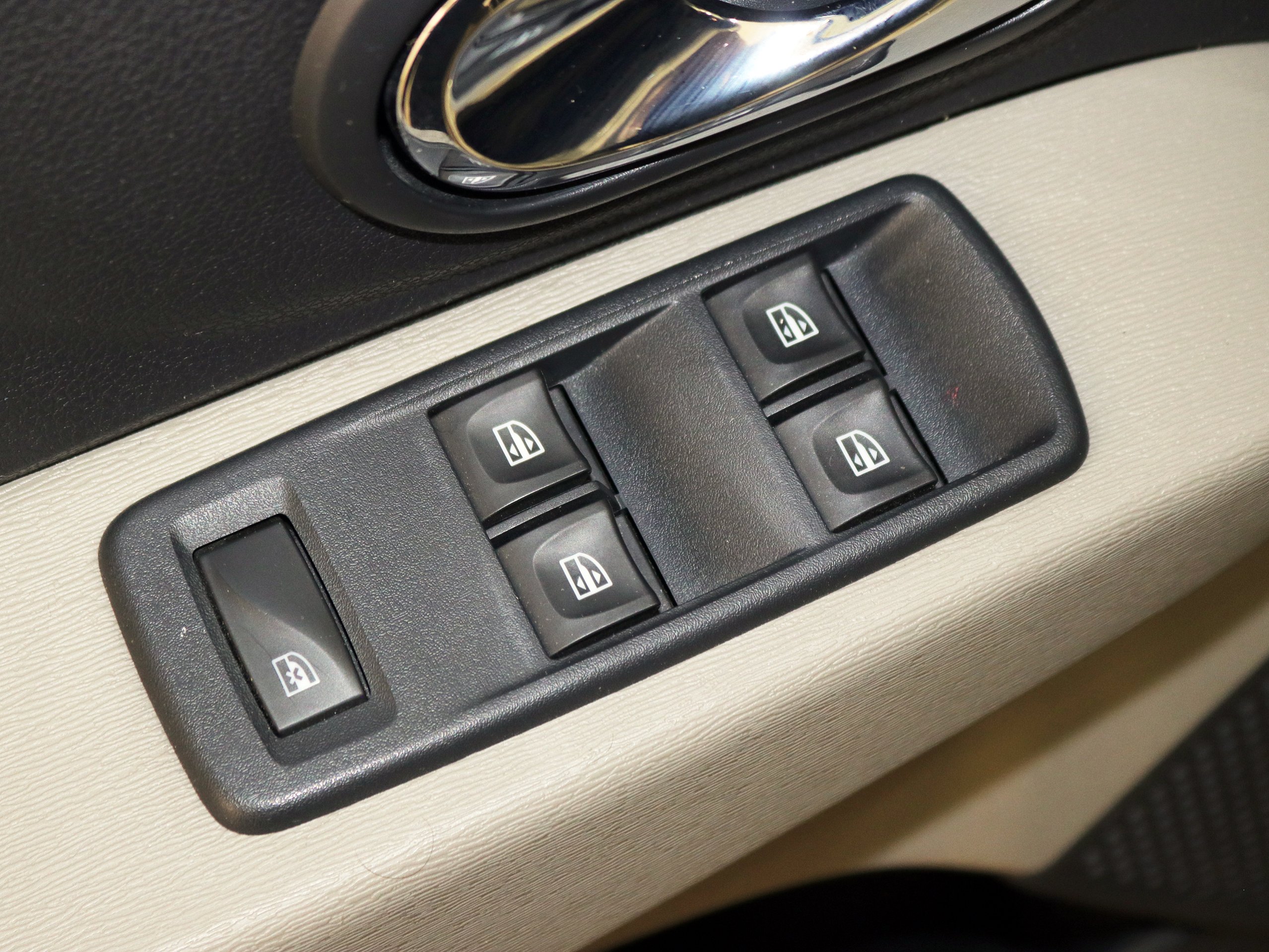 Foto Dacia Lodgy 31
