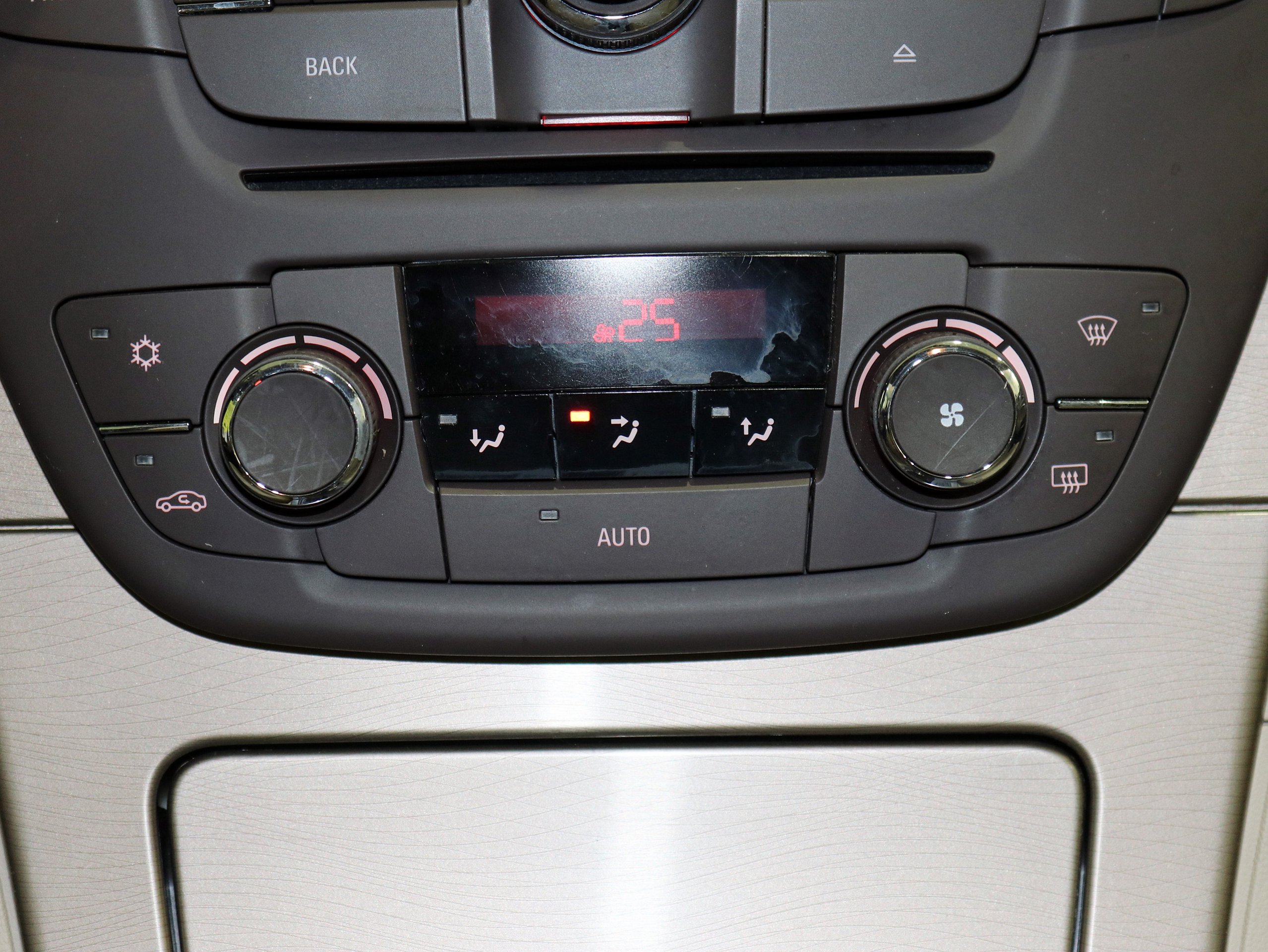 Foto Opel Insignia 25