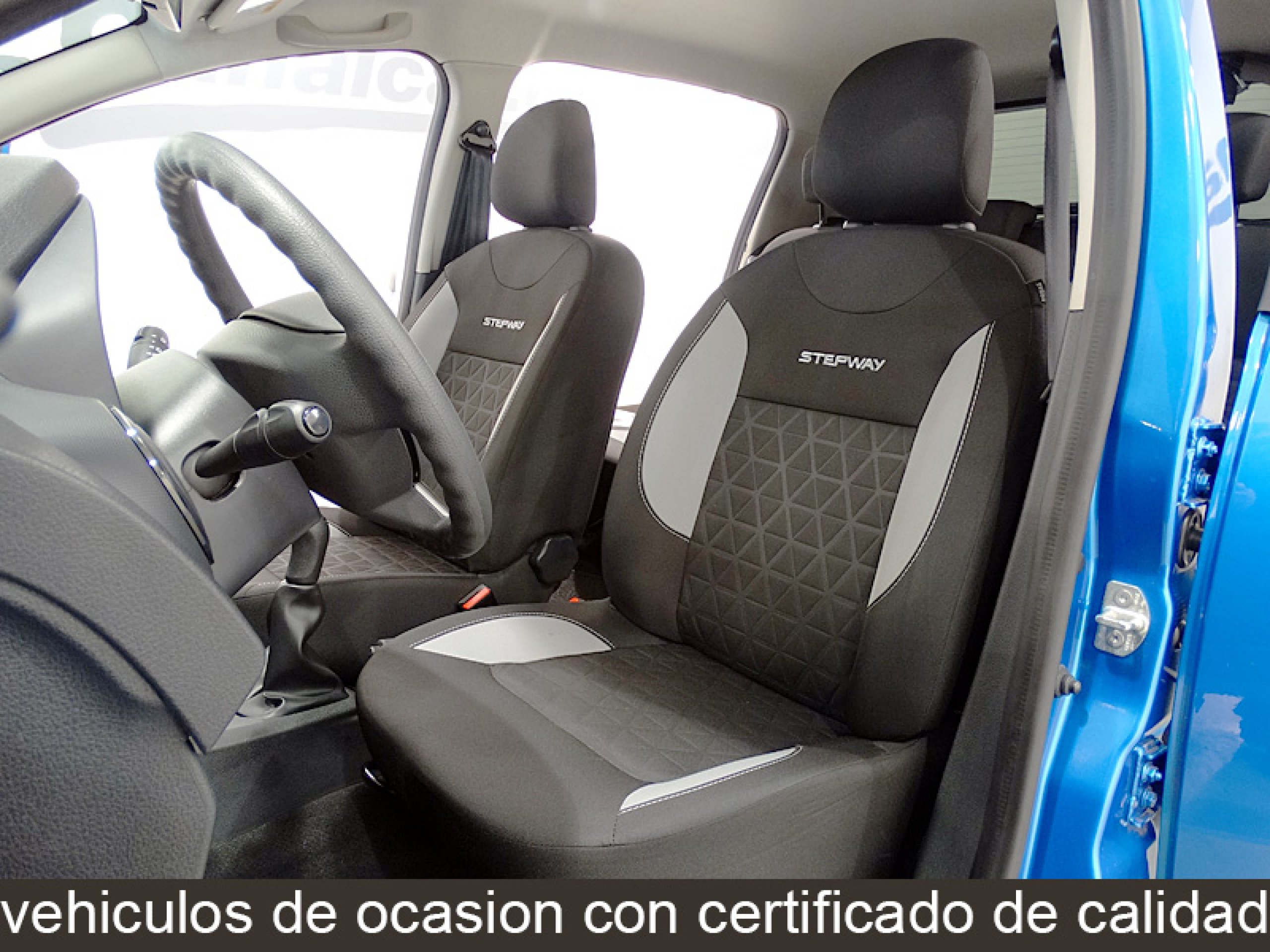 Foto Dacia Sandero 18