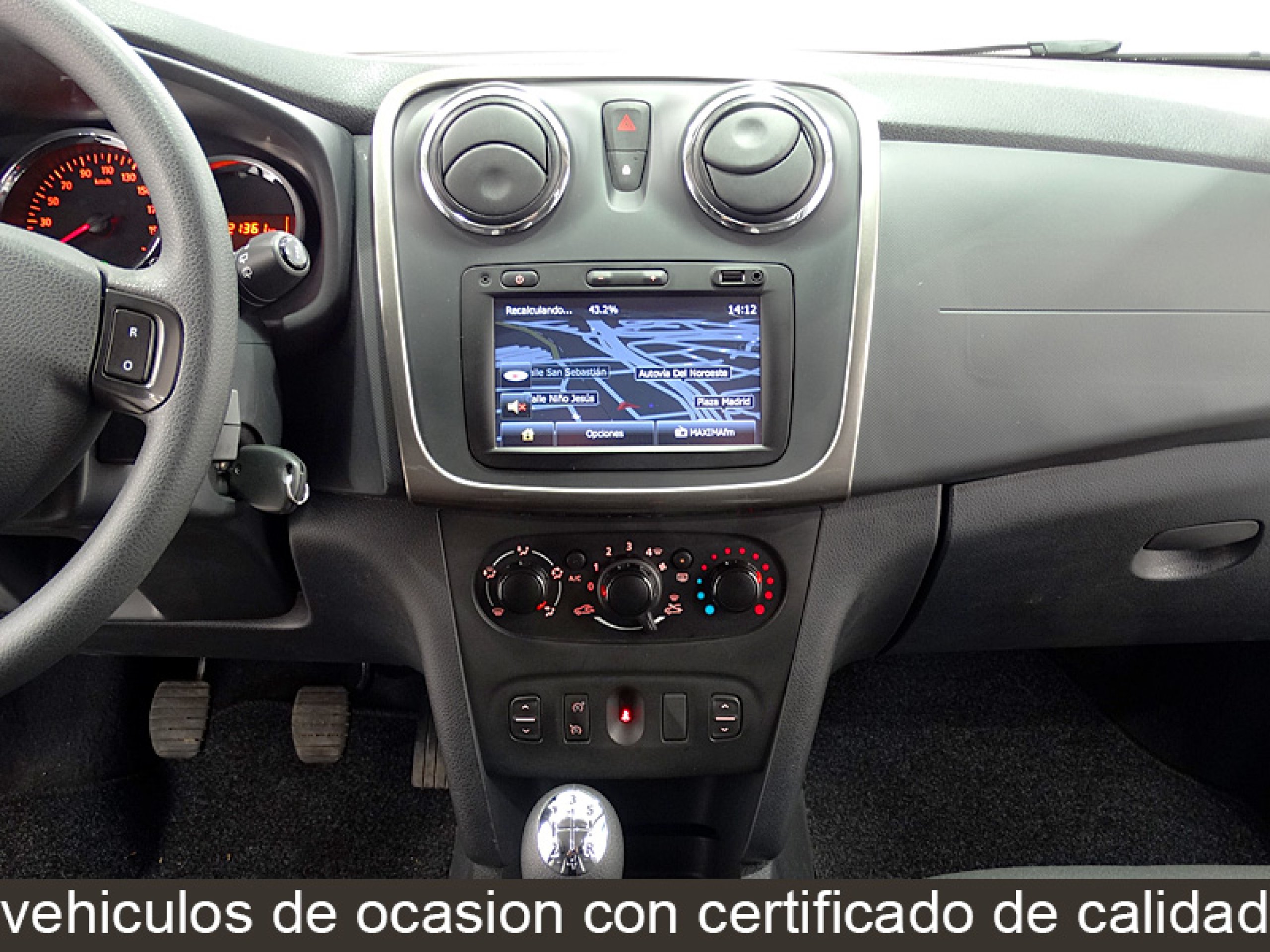 Foto Dacia Sandero 28