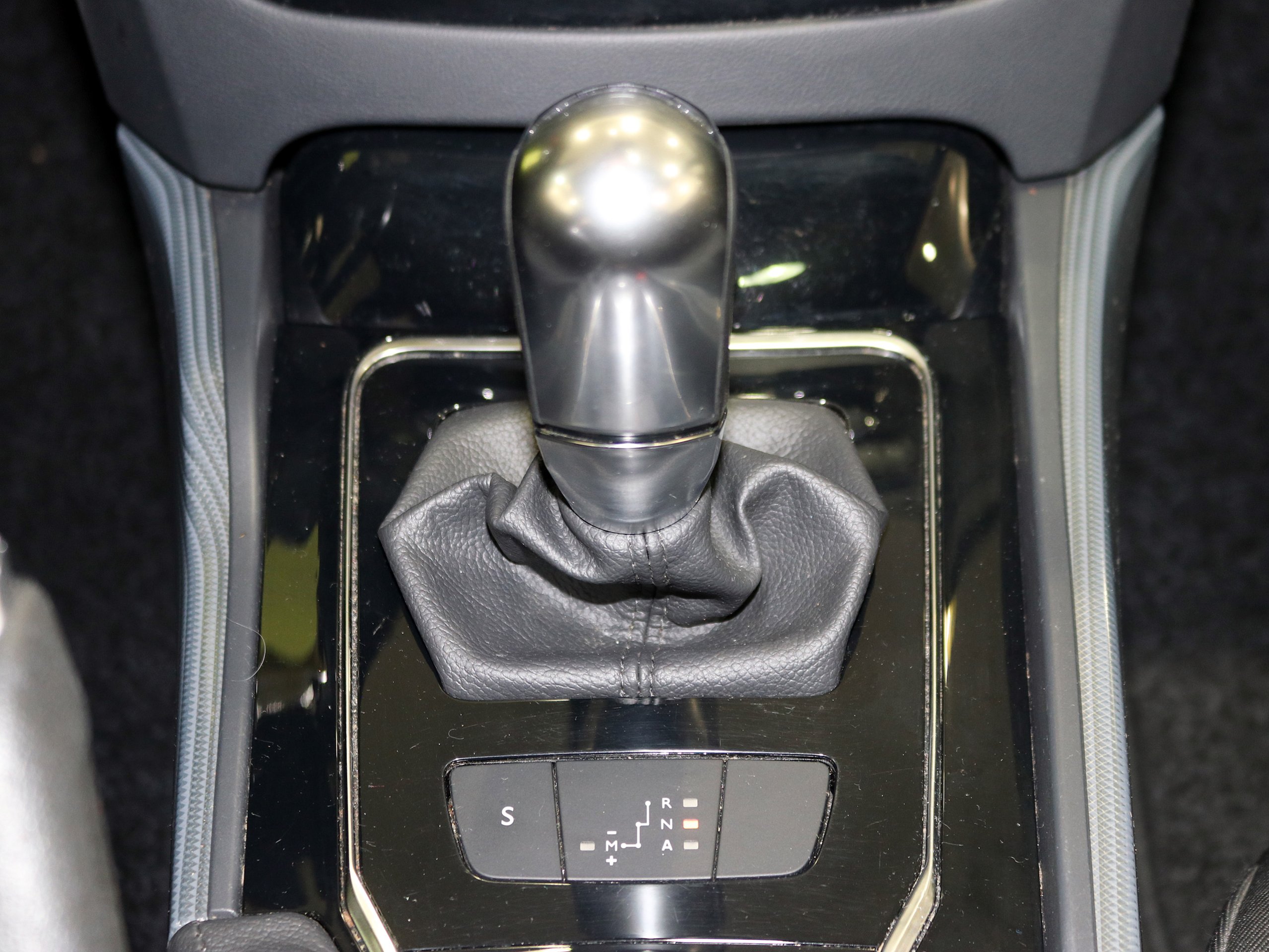Foto Peugeot 508 27