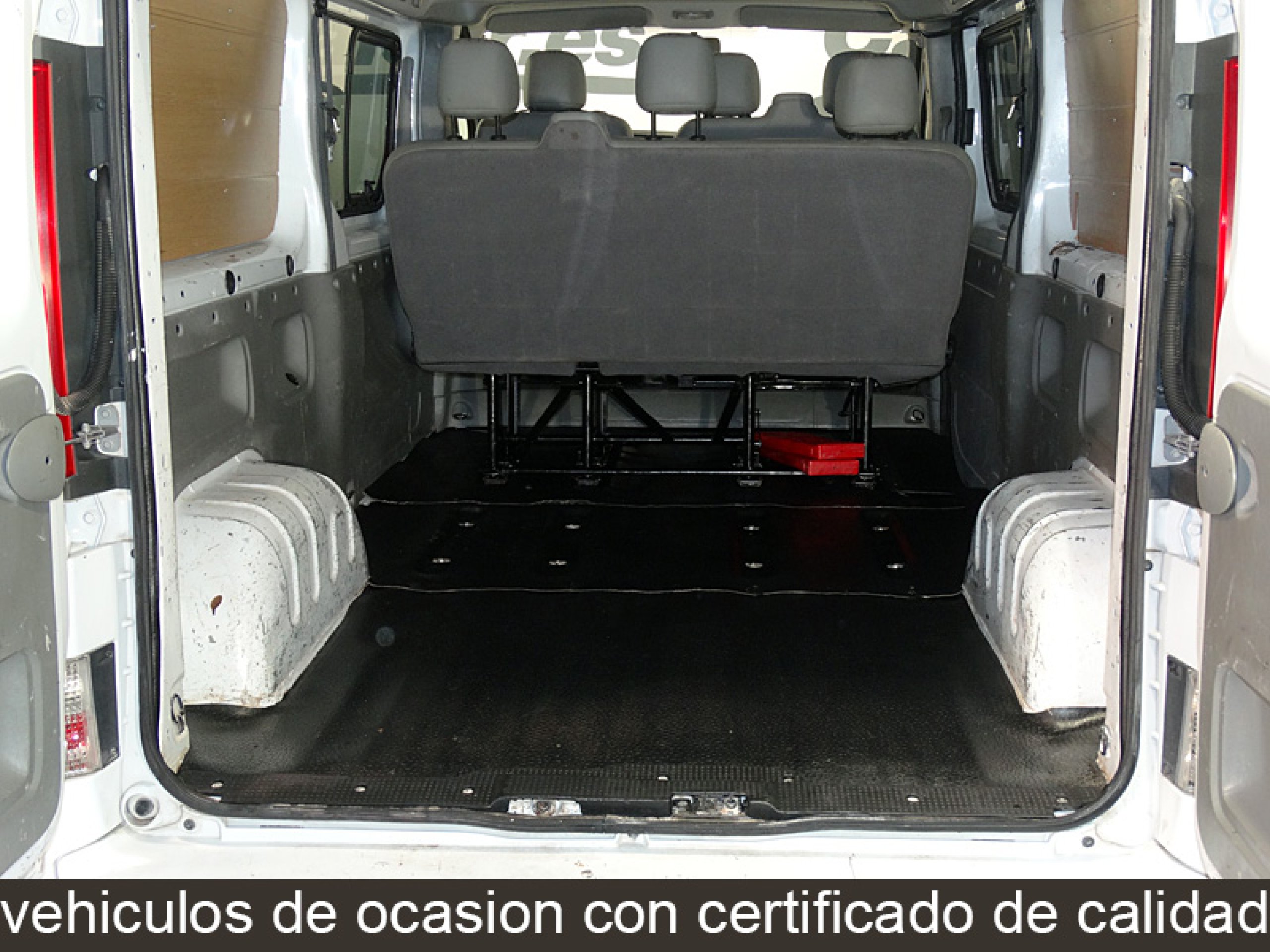 Foto Nissan Primastar 9