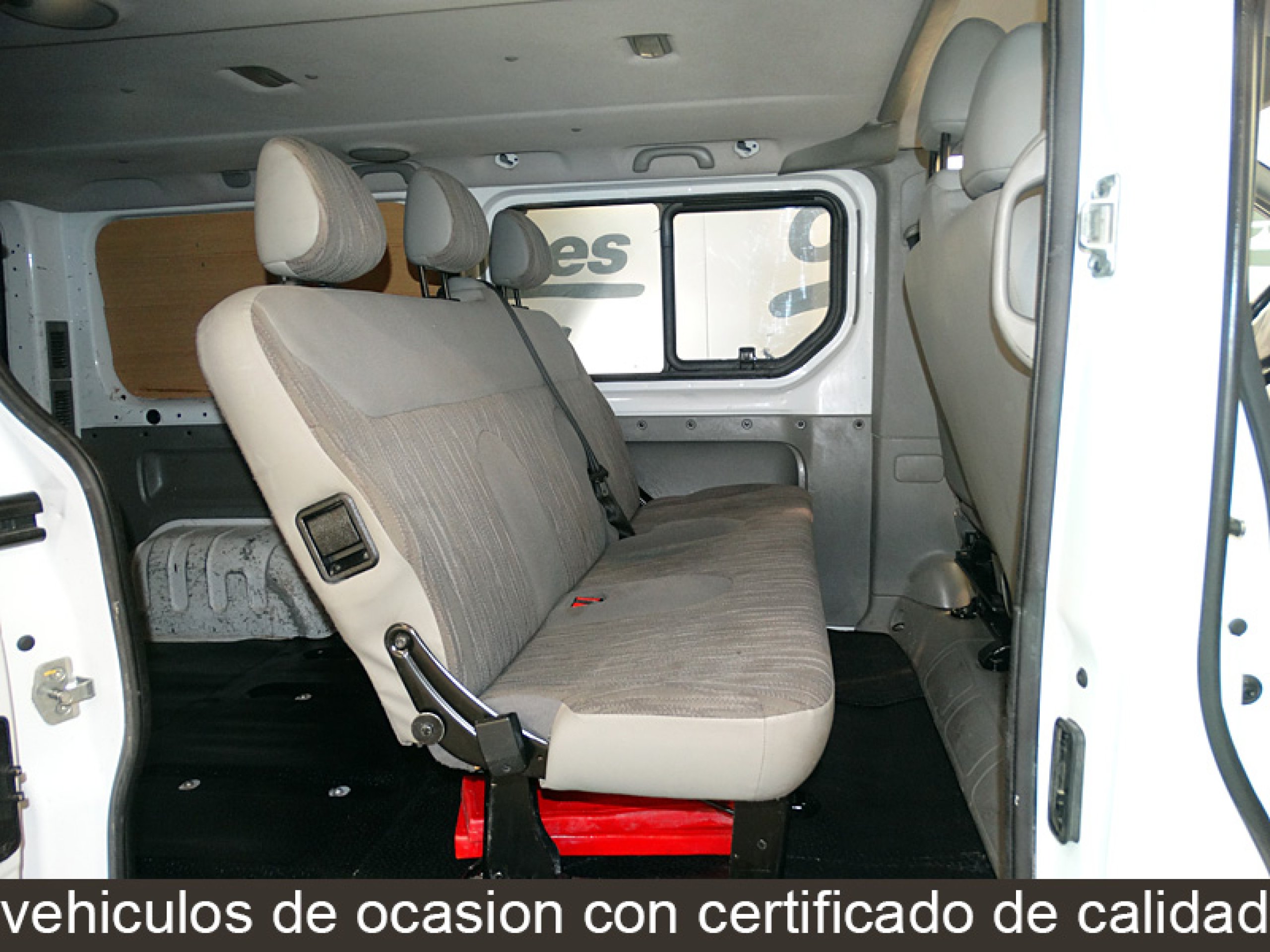Foto Nissan Primastar 16