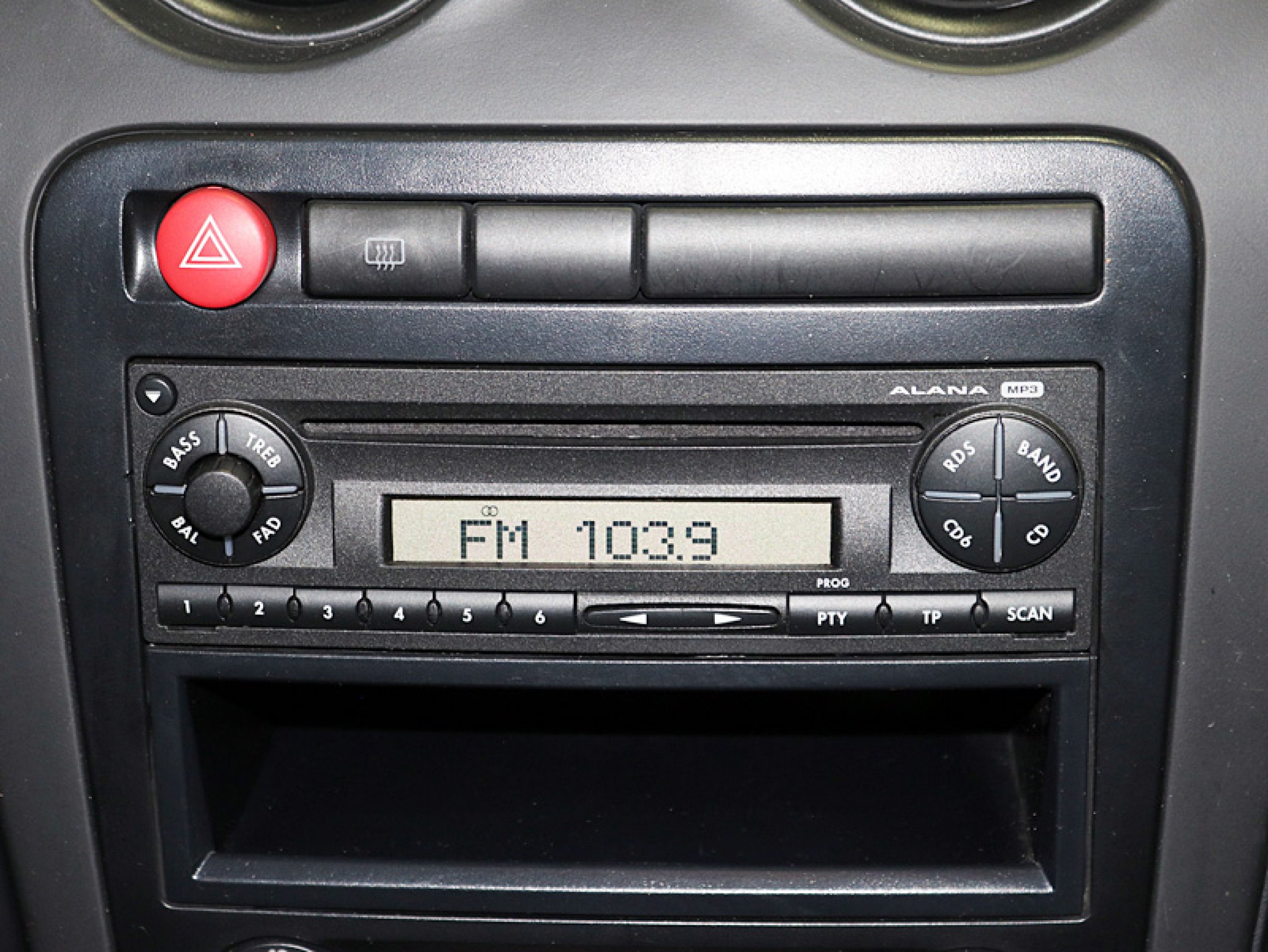 Foto Seat Ibiza 18