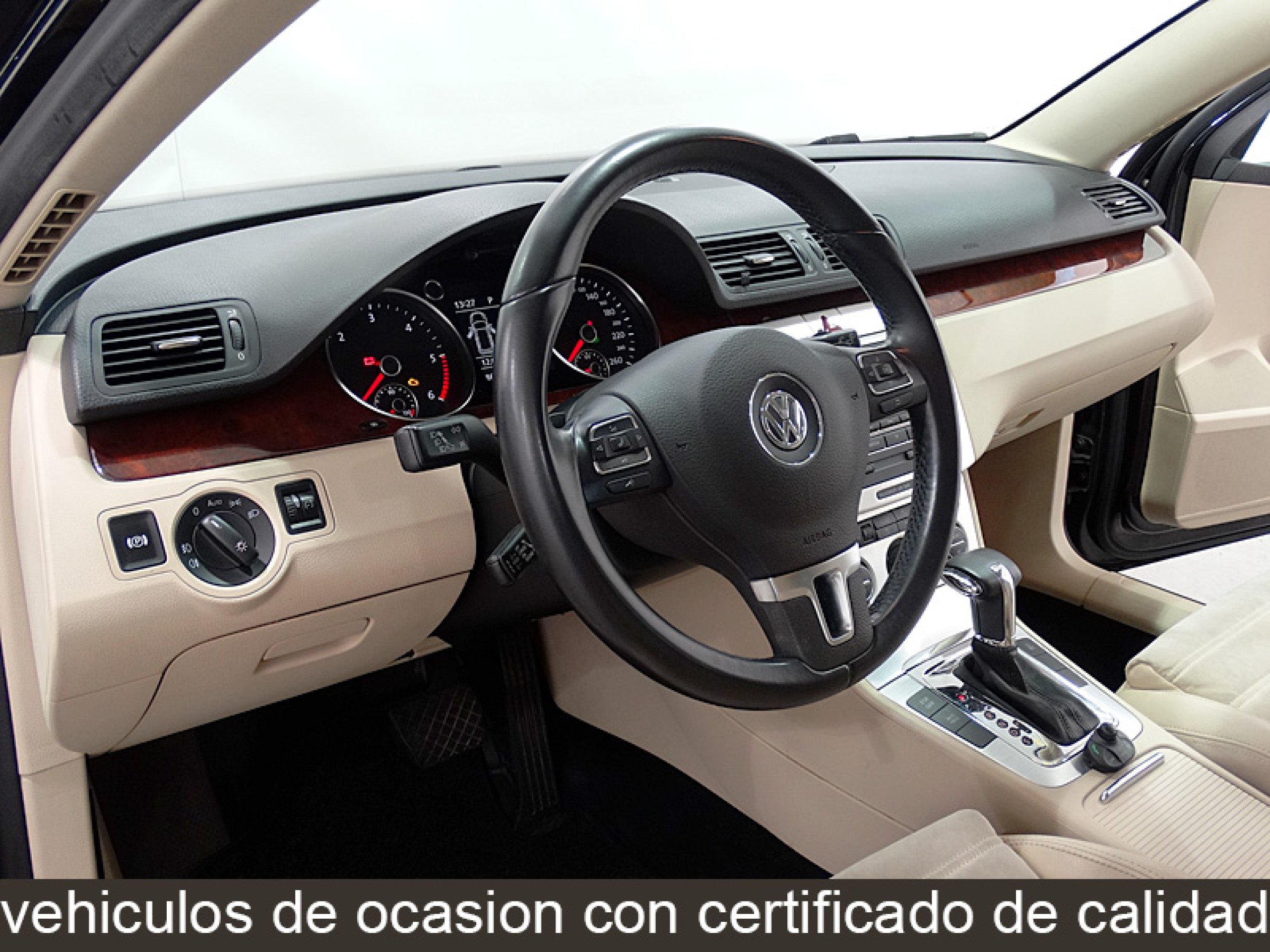 Foto Volkswagen Passat 23