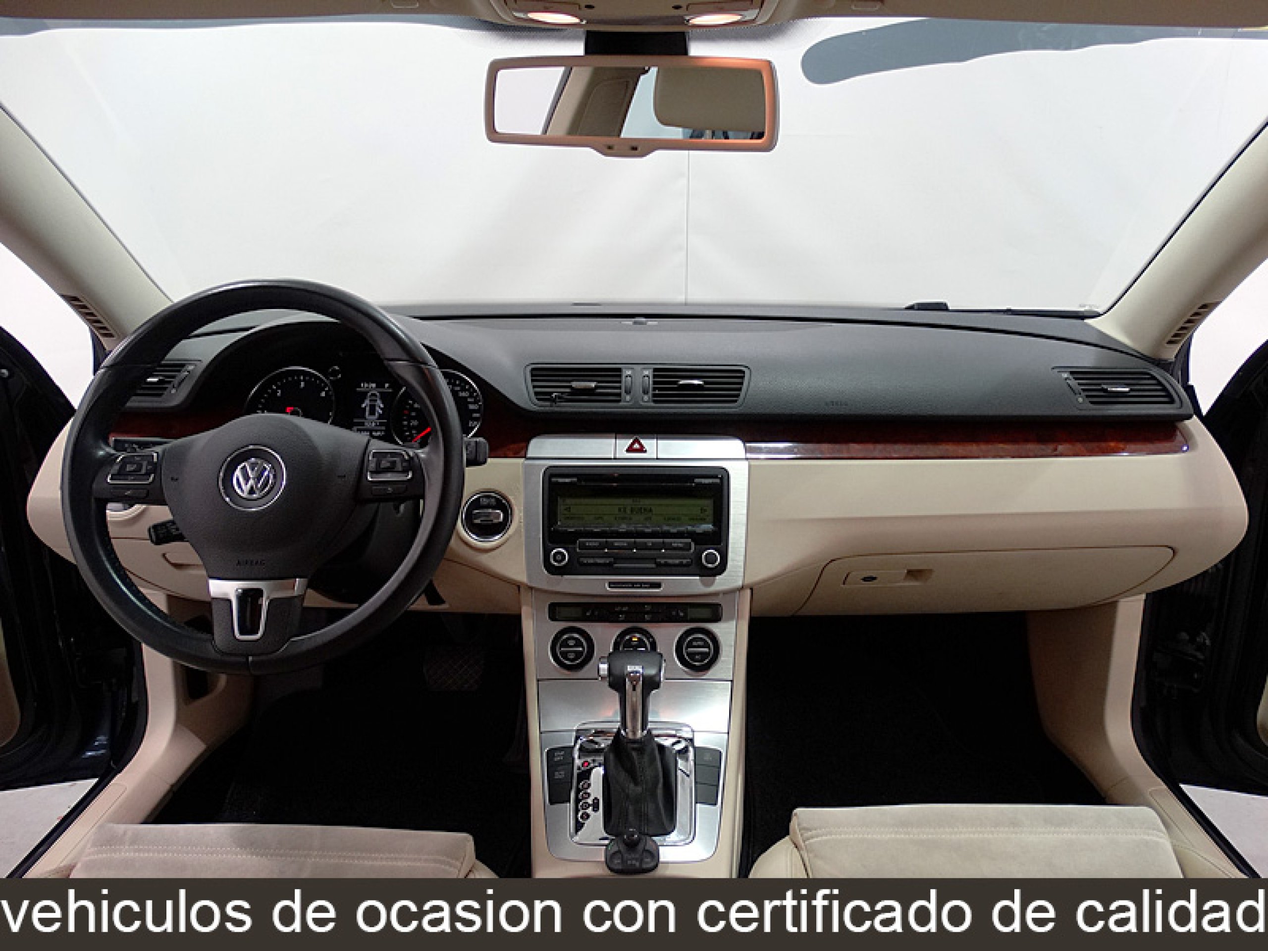 Foto Volkswagen Passat 24