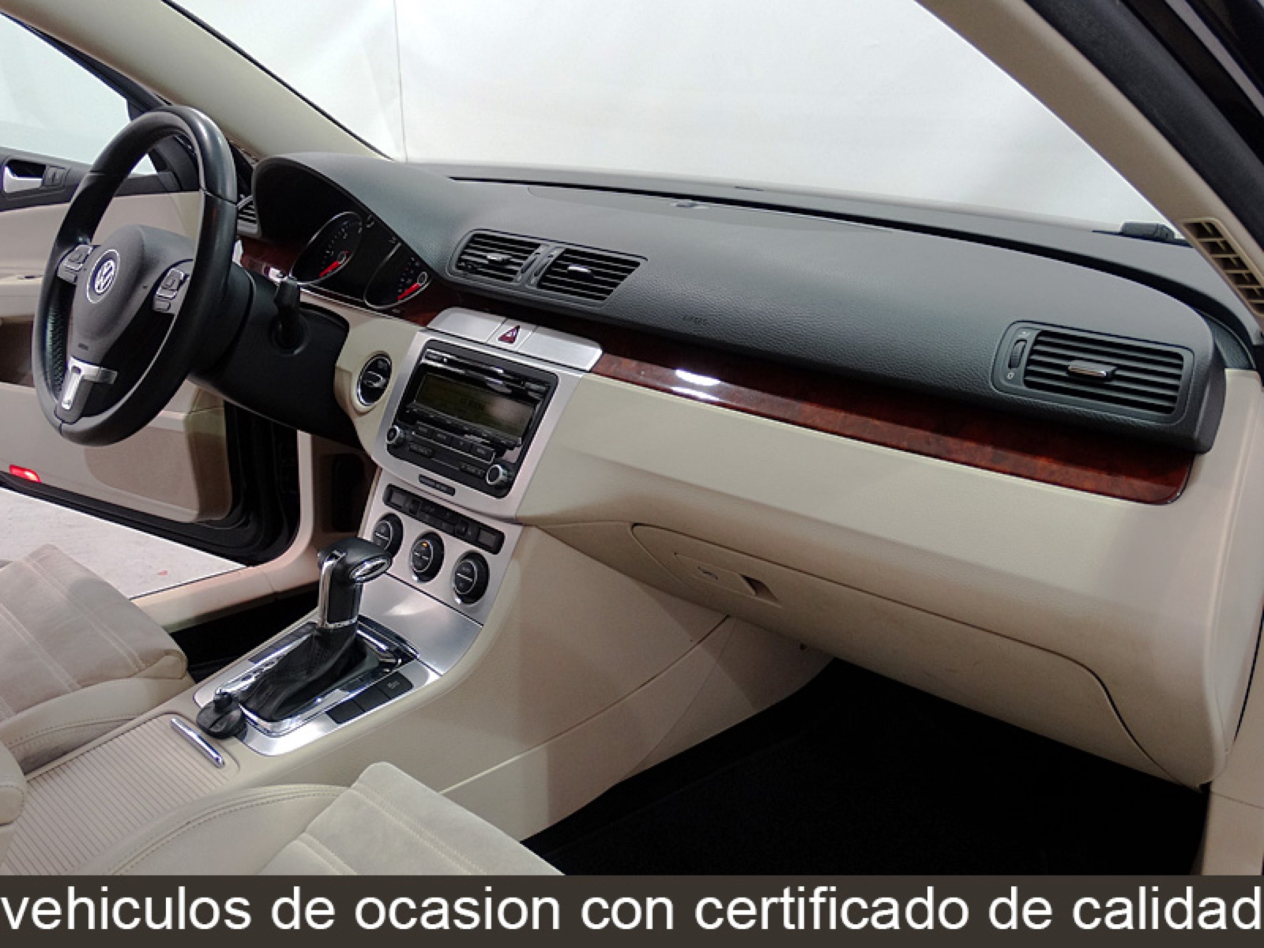 Foto Volkswagen Passat 25