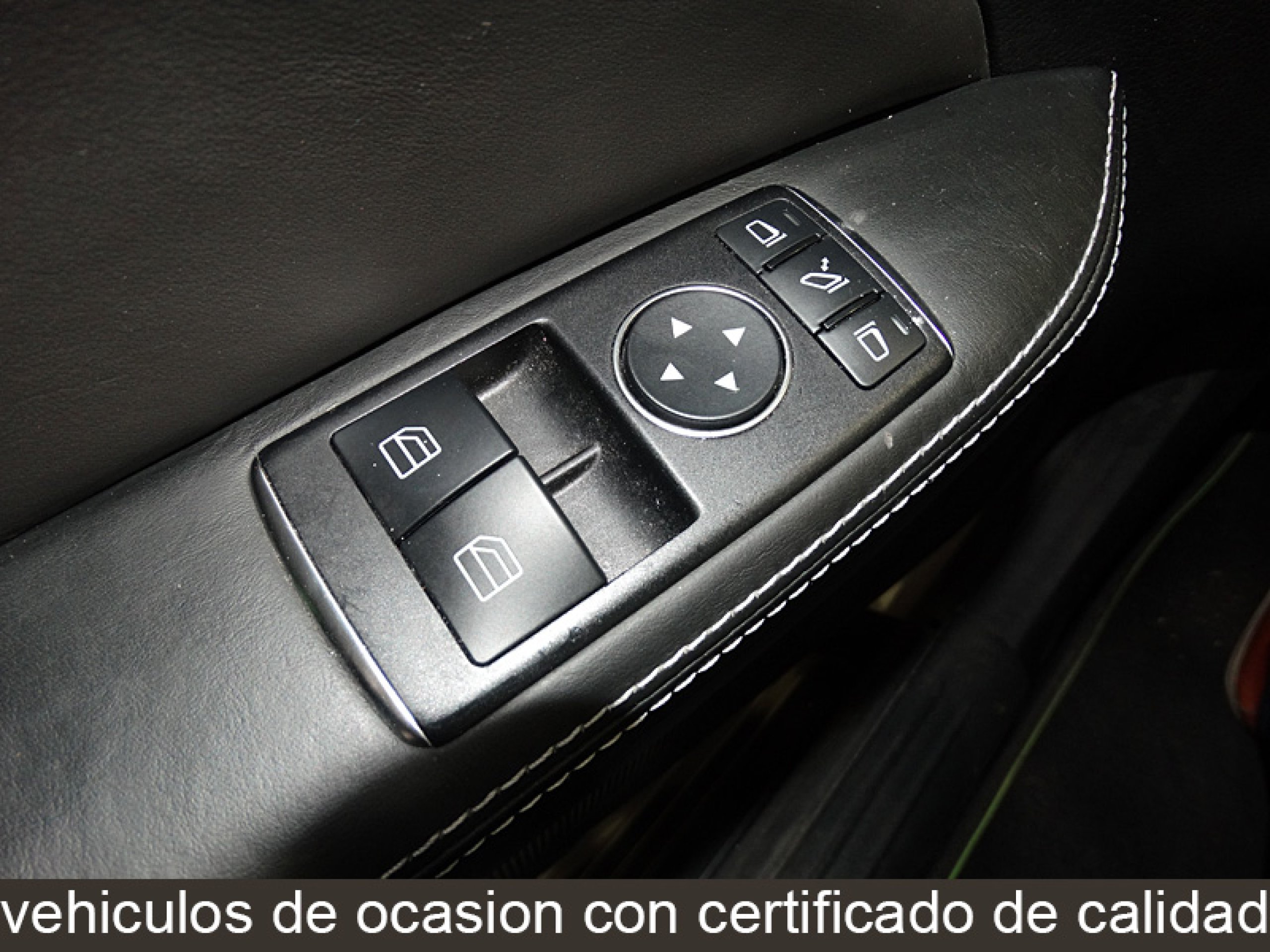 Foto Mercedes-Benz SLK 200 31