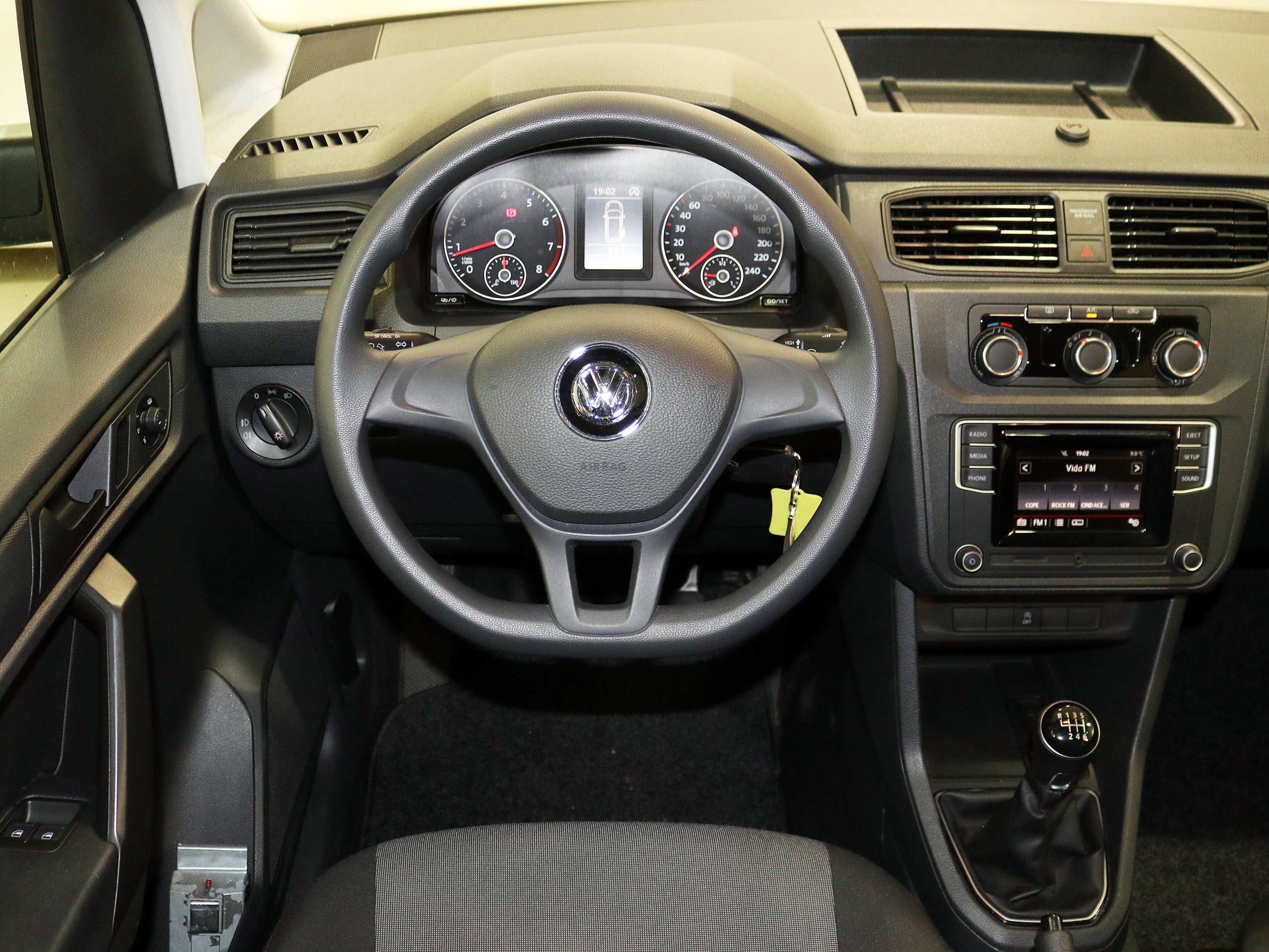 Foto Volkswagen Caddy 23