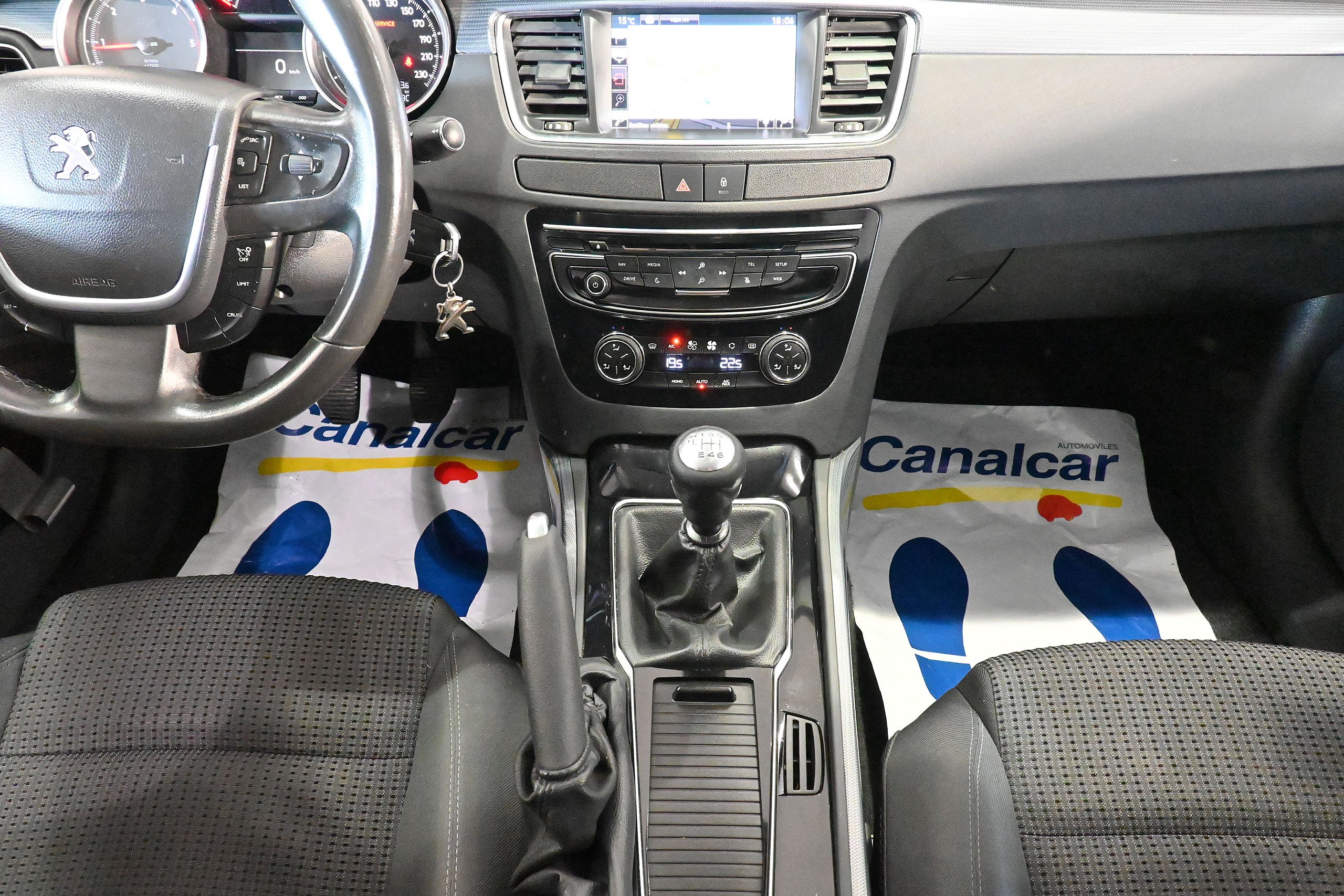 Foto Peugeot 508 19