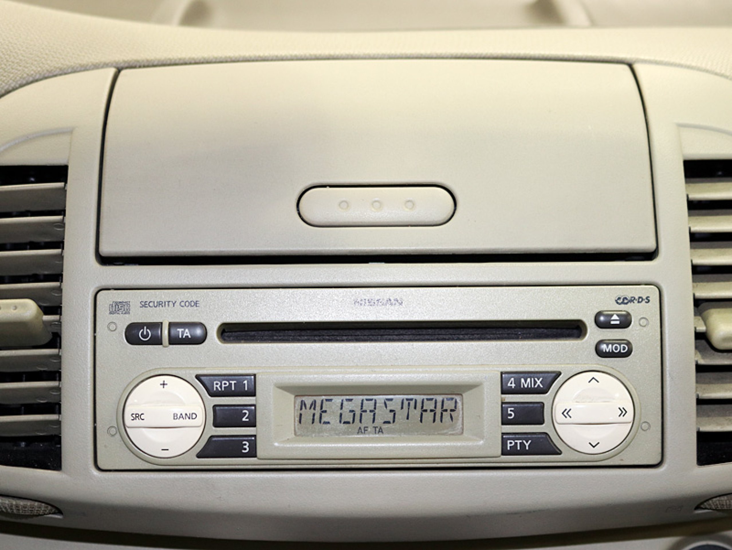 Foto Nissan Micra 17