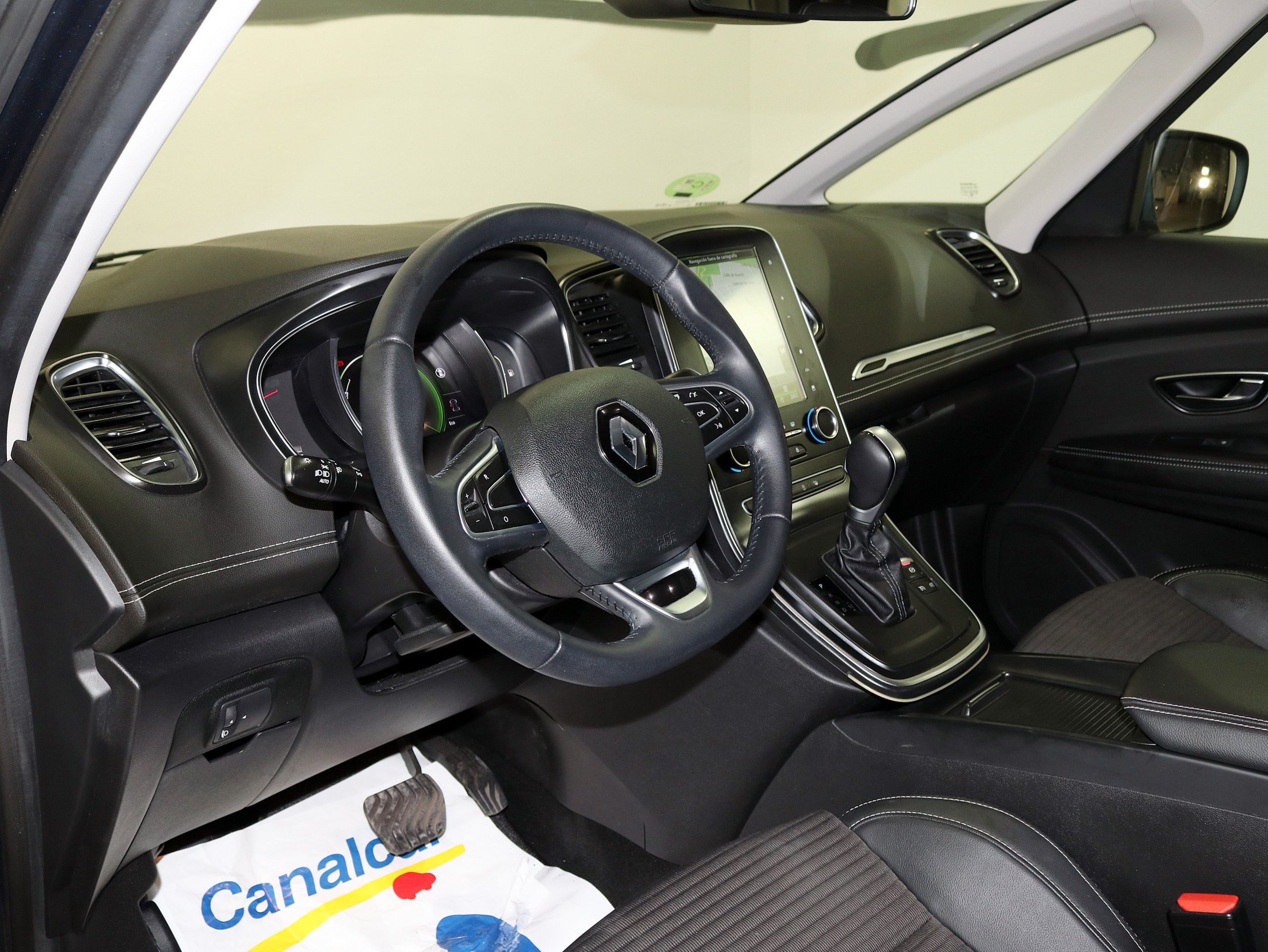 Foto Renault Scenic 26